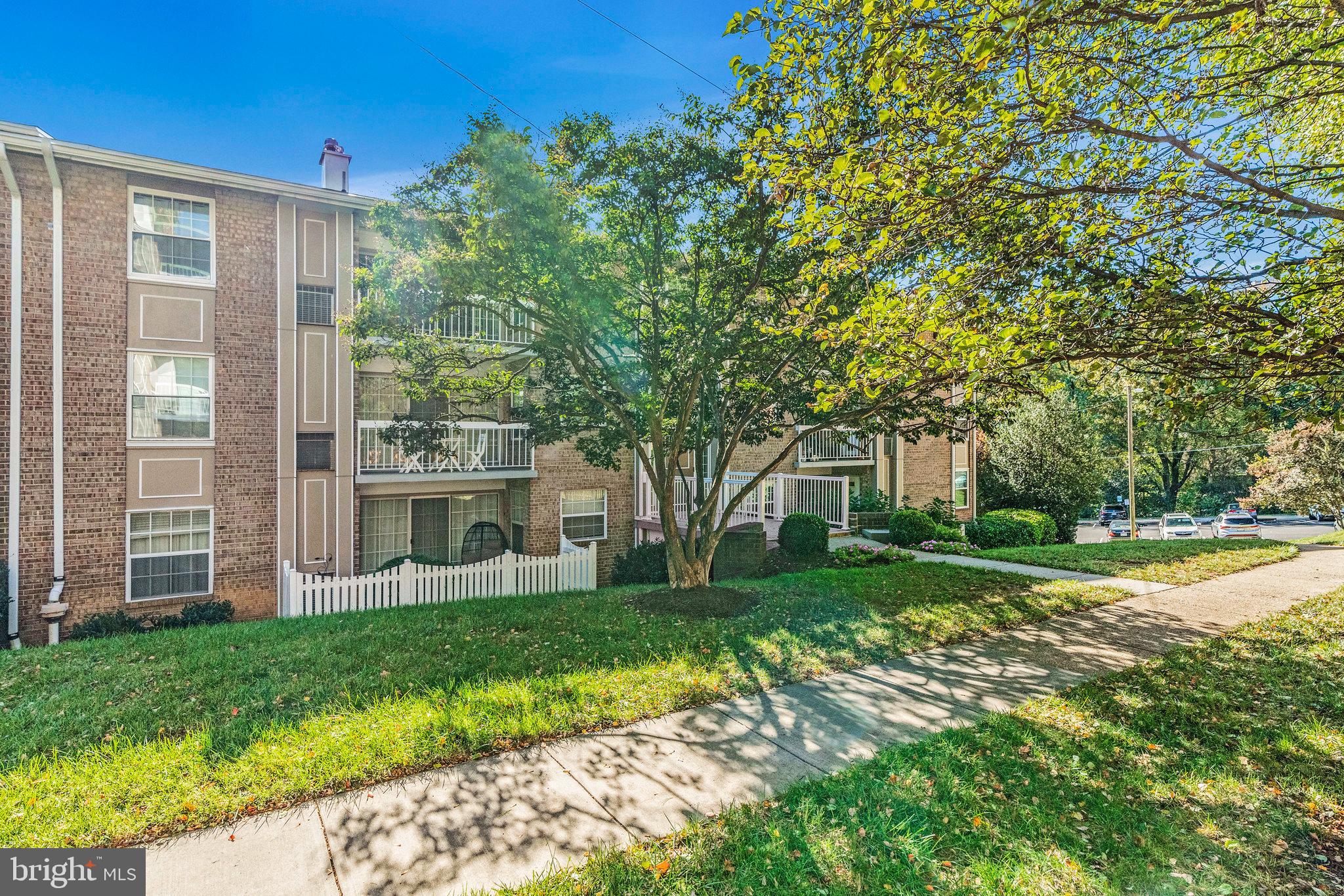 MC LEAN CHASE - Residential Lease