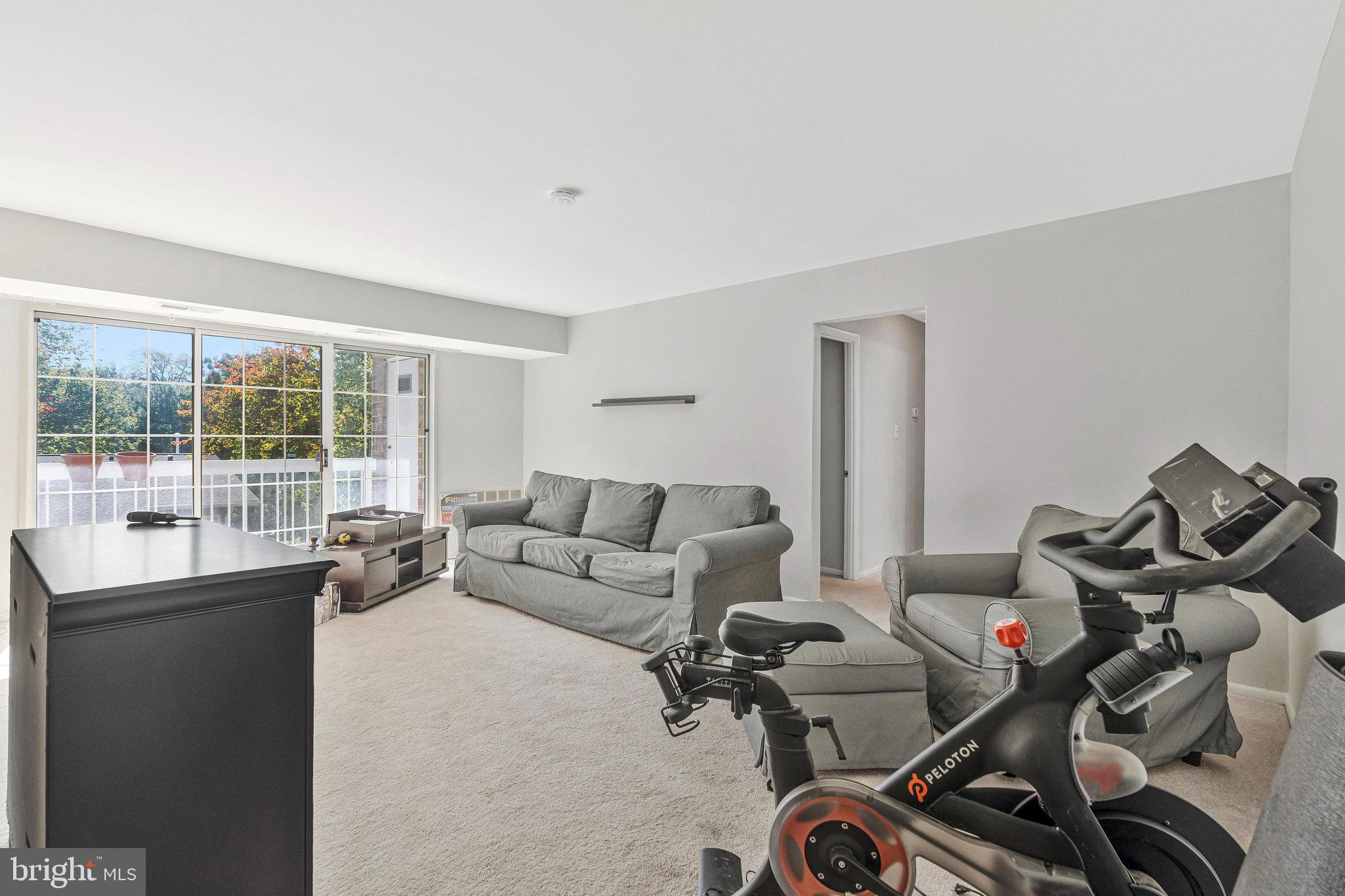 MC LEAN CHASE - Residential Lease