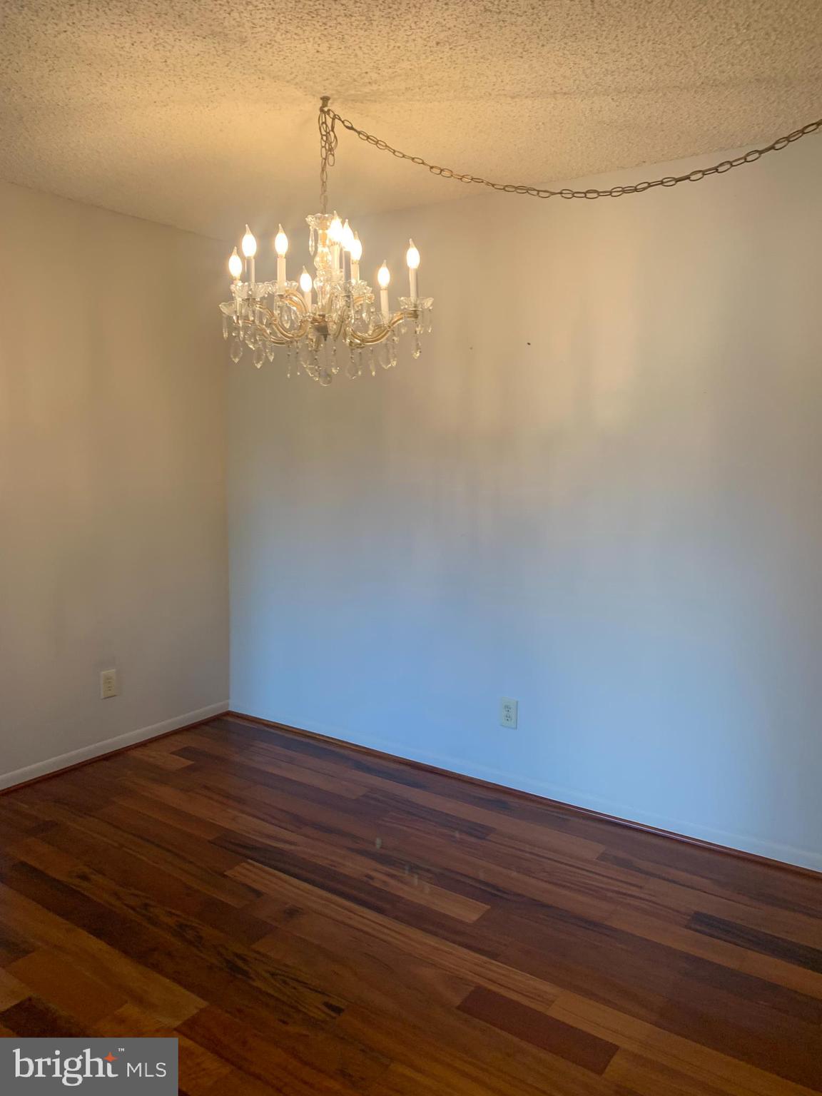 LEISURE WORLD - Residential Lease