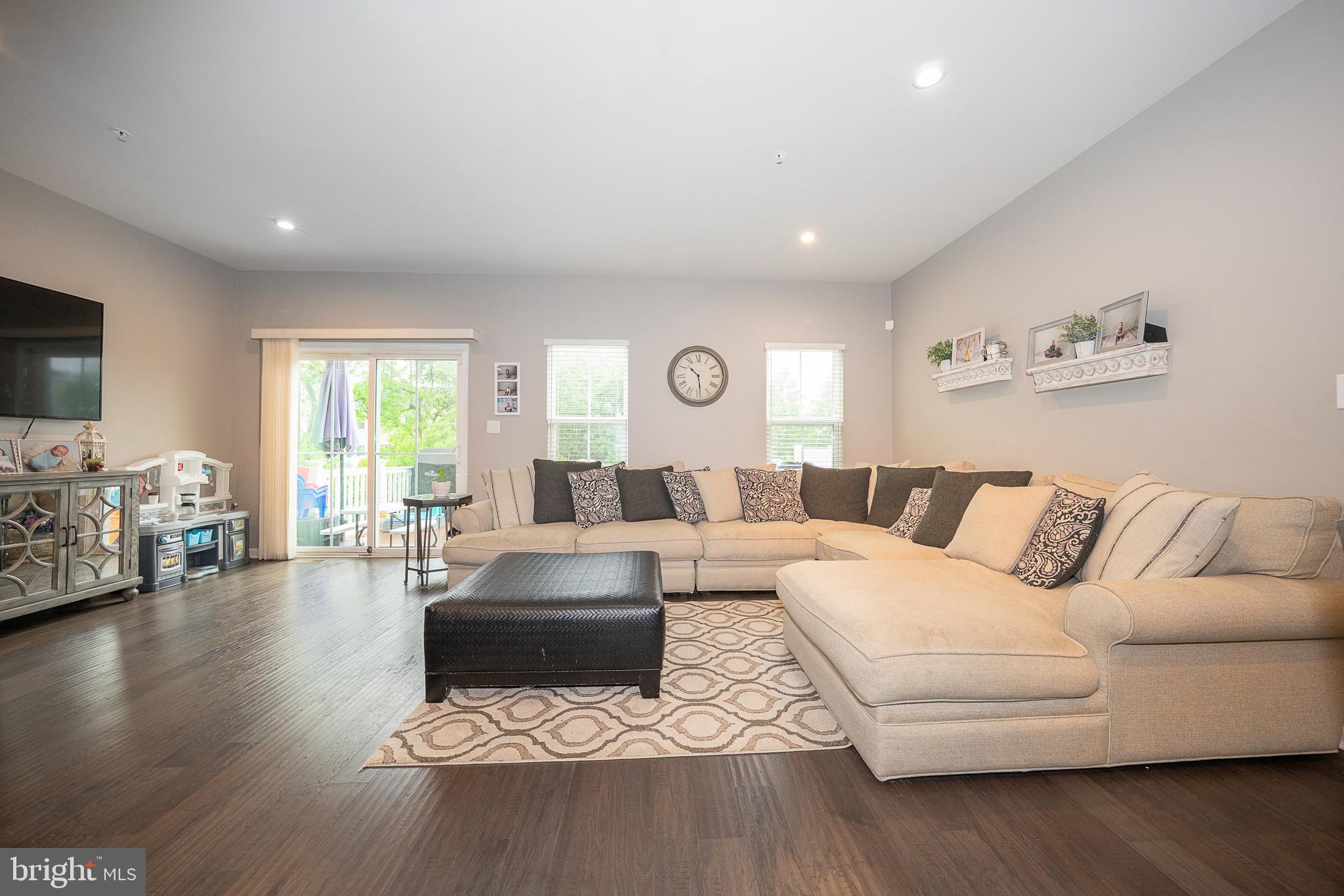 MALVERN WALK - Residential