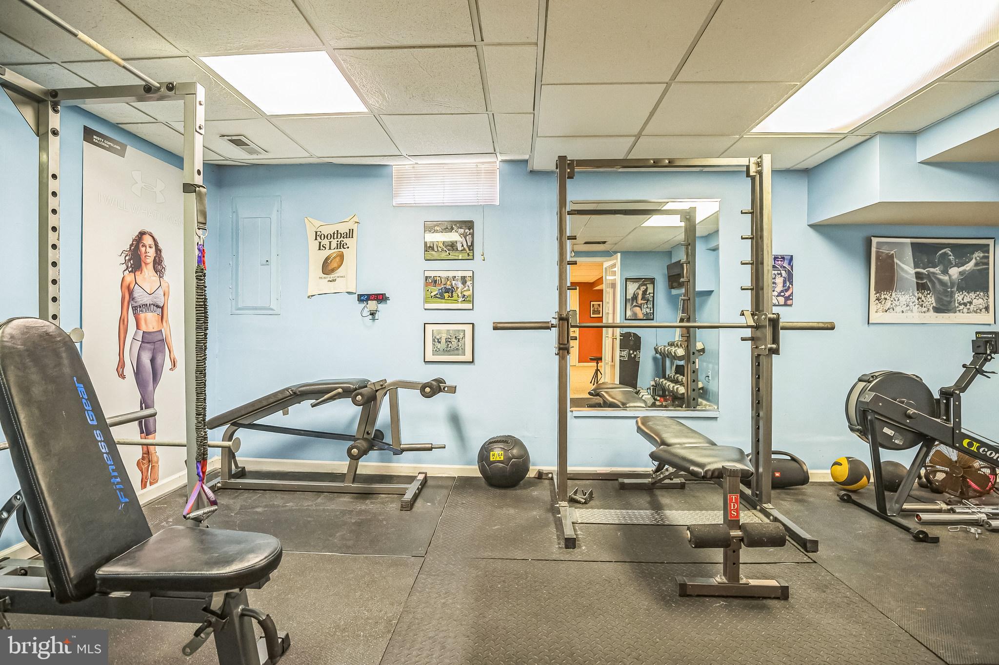 MONTGOMERY LEA - Residential