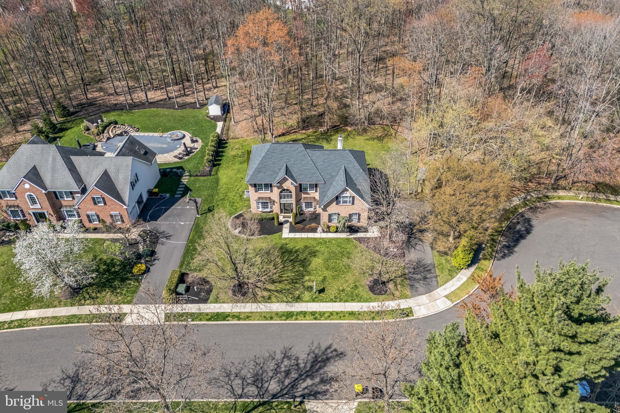 MONTGOMERY LEA - Residential