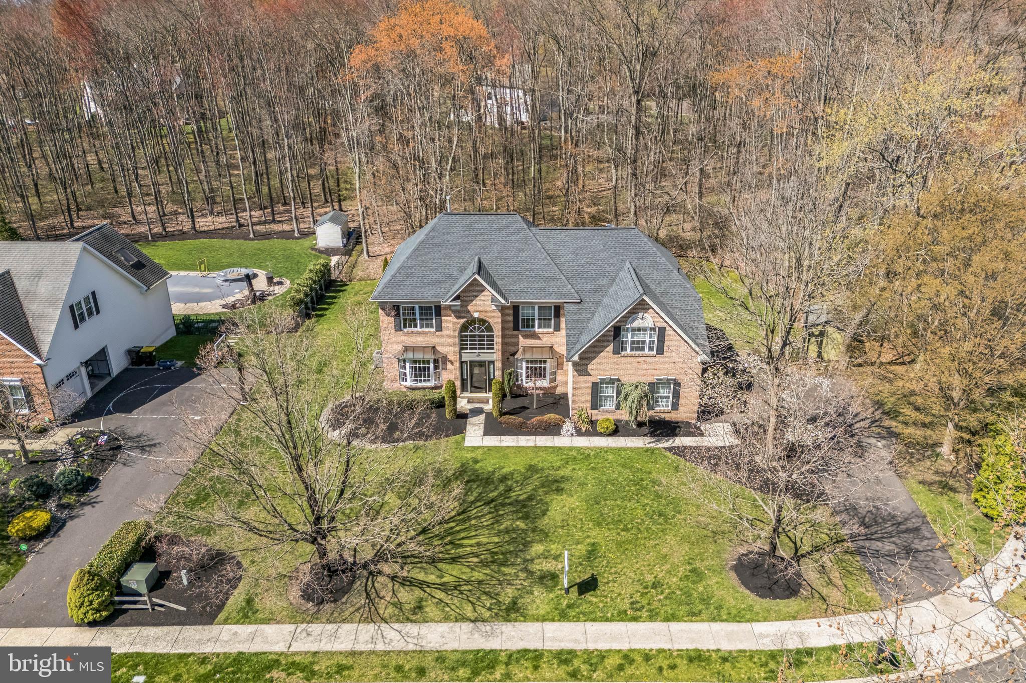 MONTGOMERY LEA - Residential