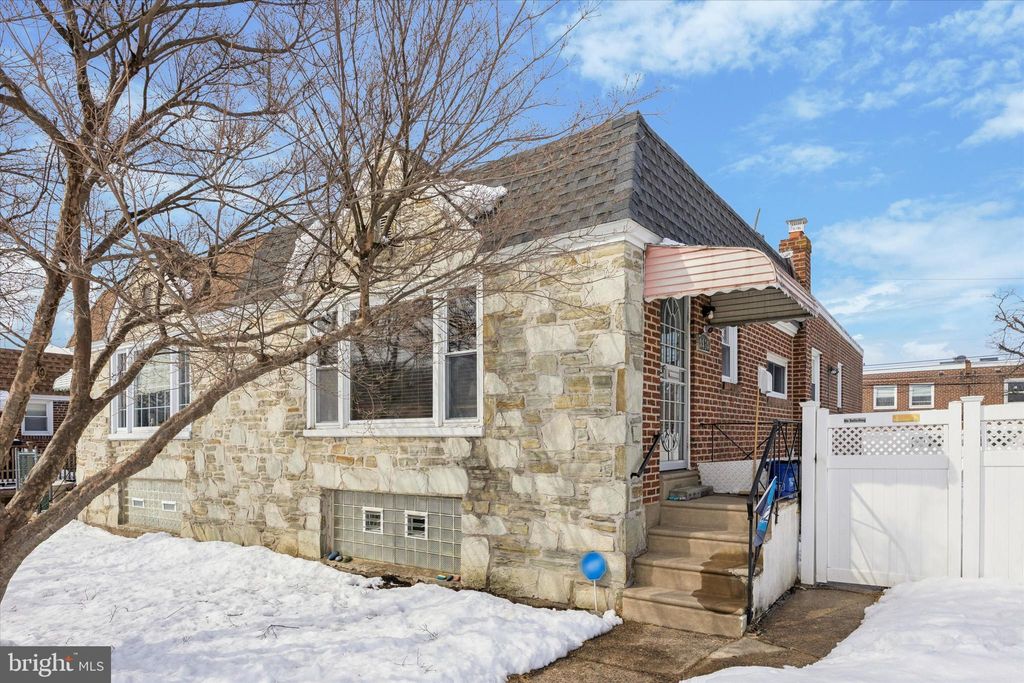 Photo of 8838 Revere Street, PHILADELPHIA, PA 19152 (MLS # PAPH2587644)