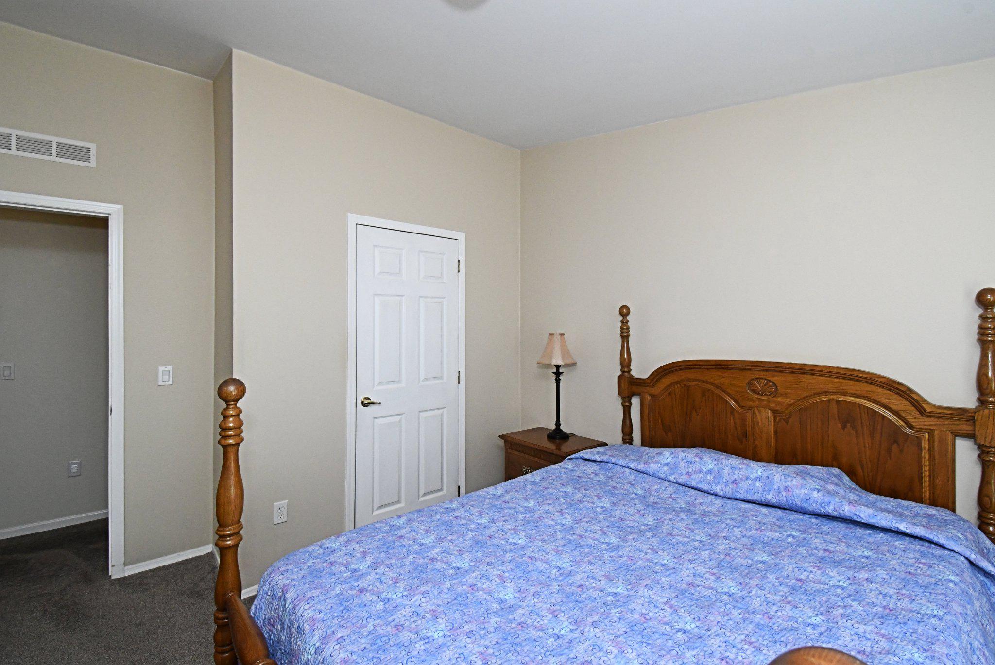 QUIET ACRES - Residential