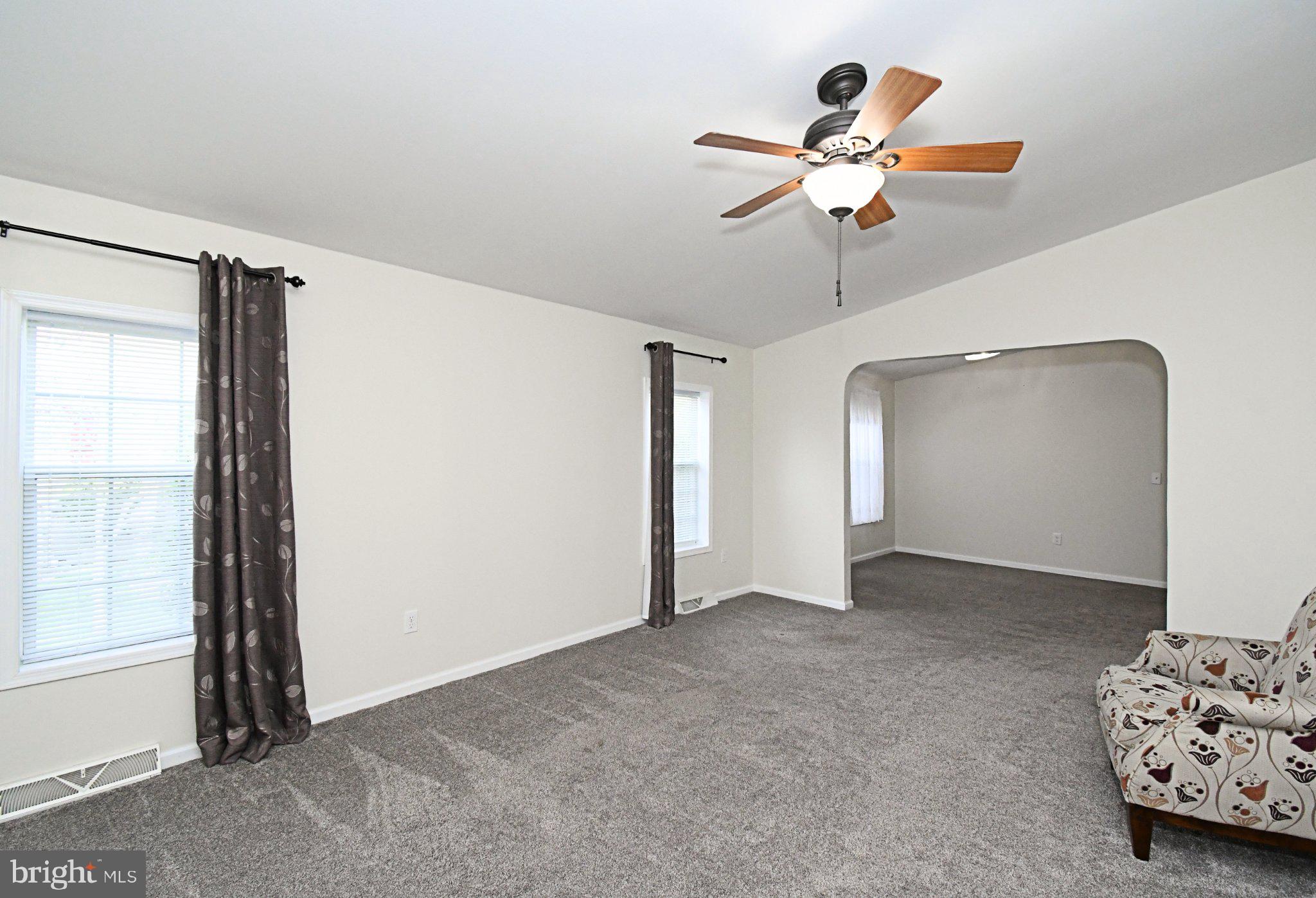 QUIET ACRES - Residential