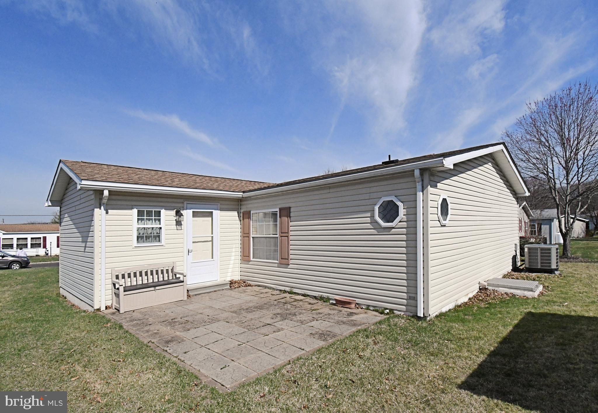 QUIET ACRES - Residential