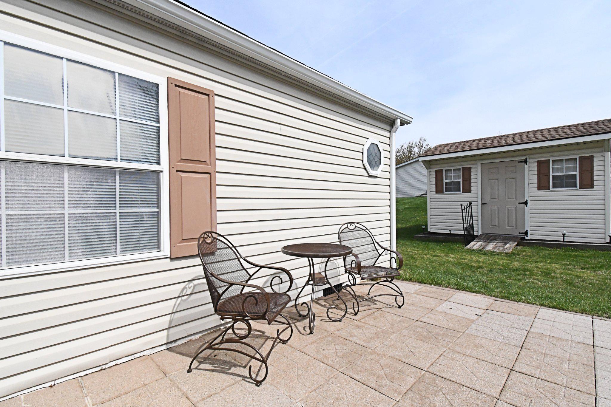 QUIET ACRES - Residential