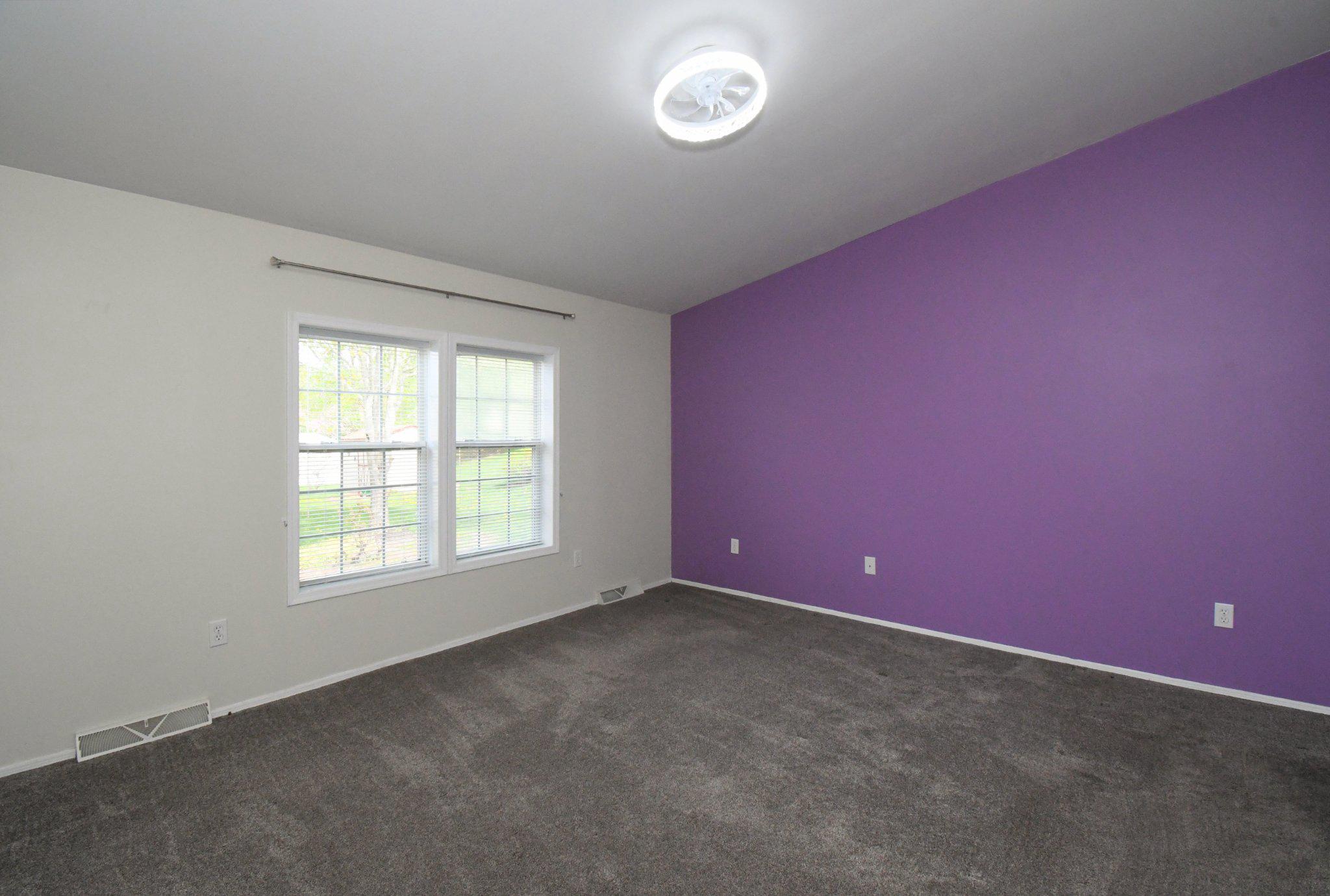 QUIET ACRES - Residential