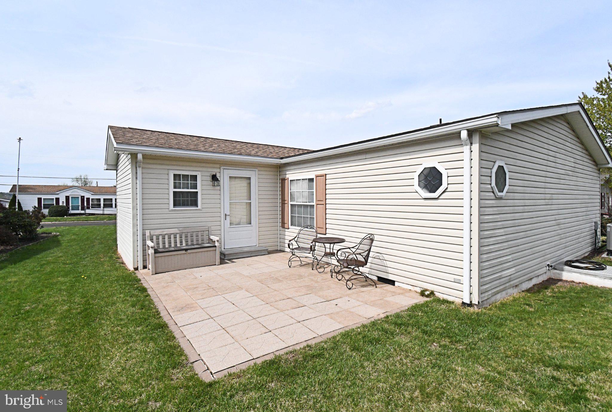 QUIET ACRES - Residential