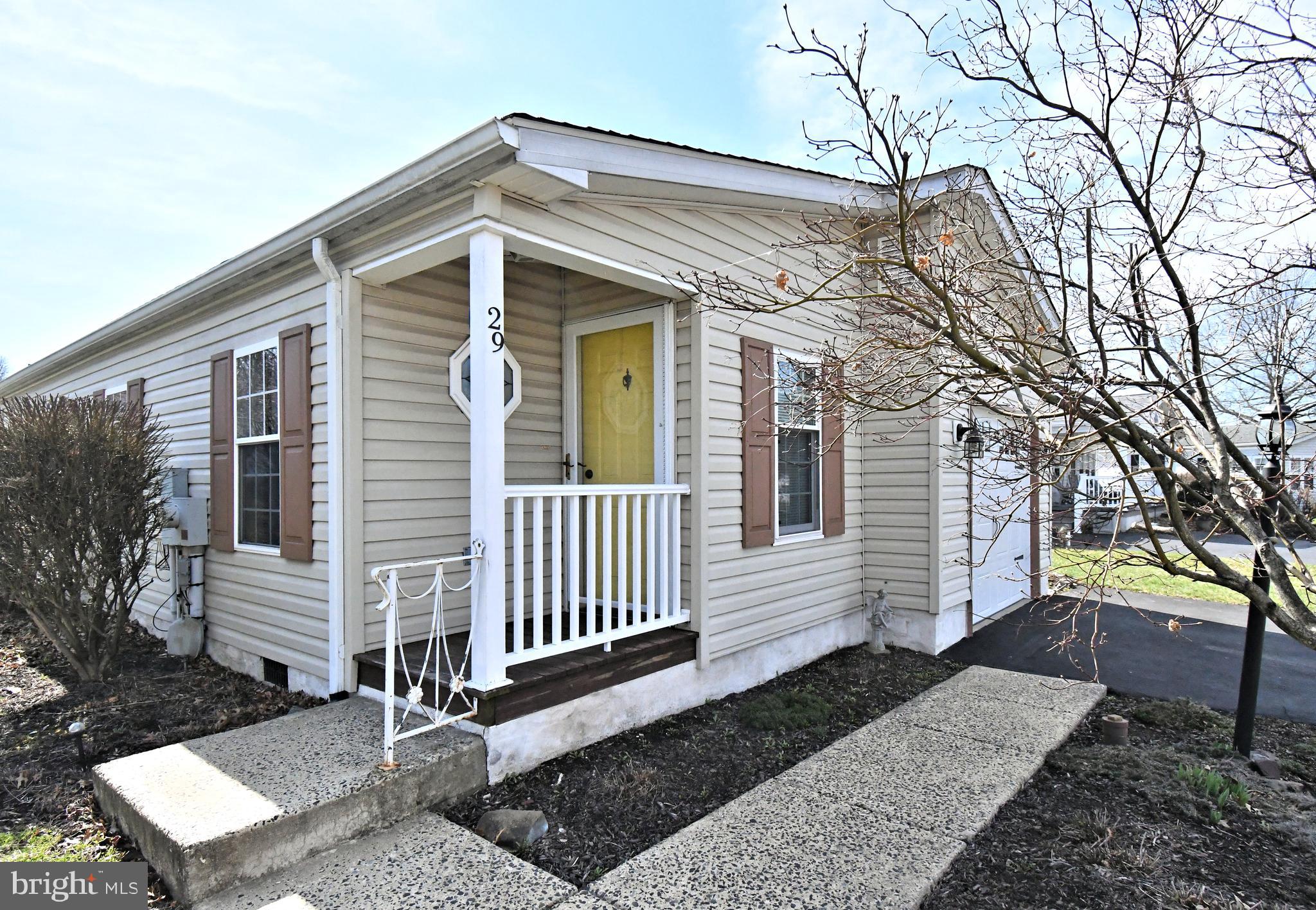 QUIET ACRES - Residential