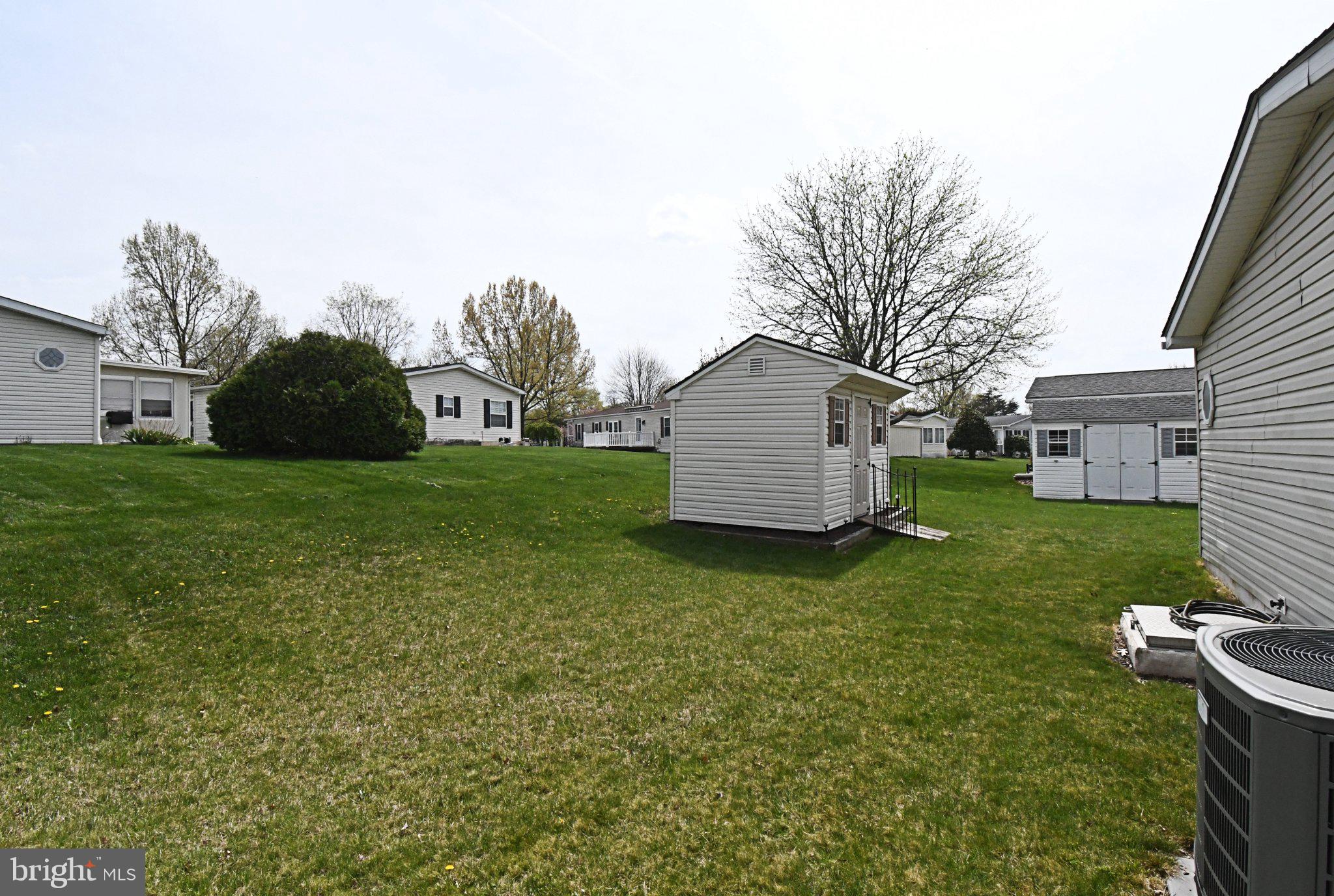 QUIET ACRES - Residential