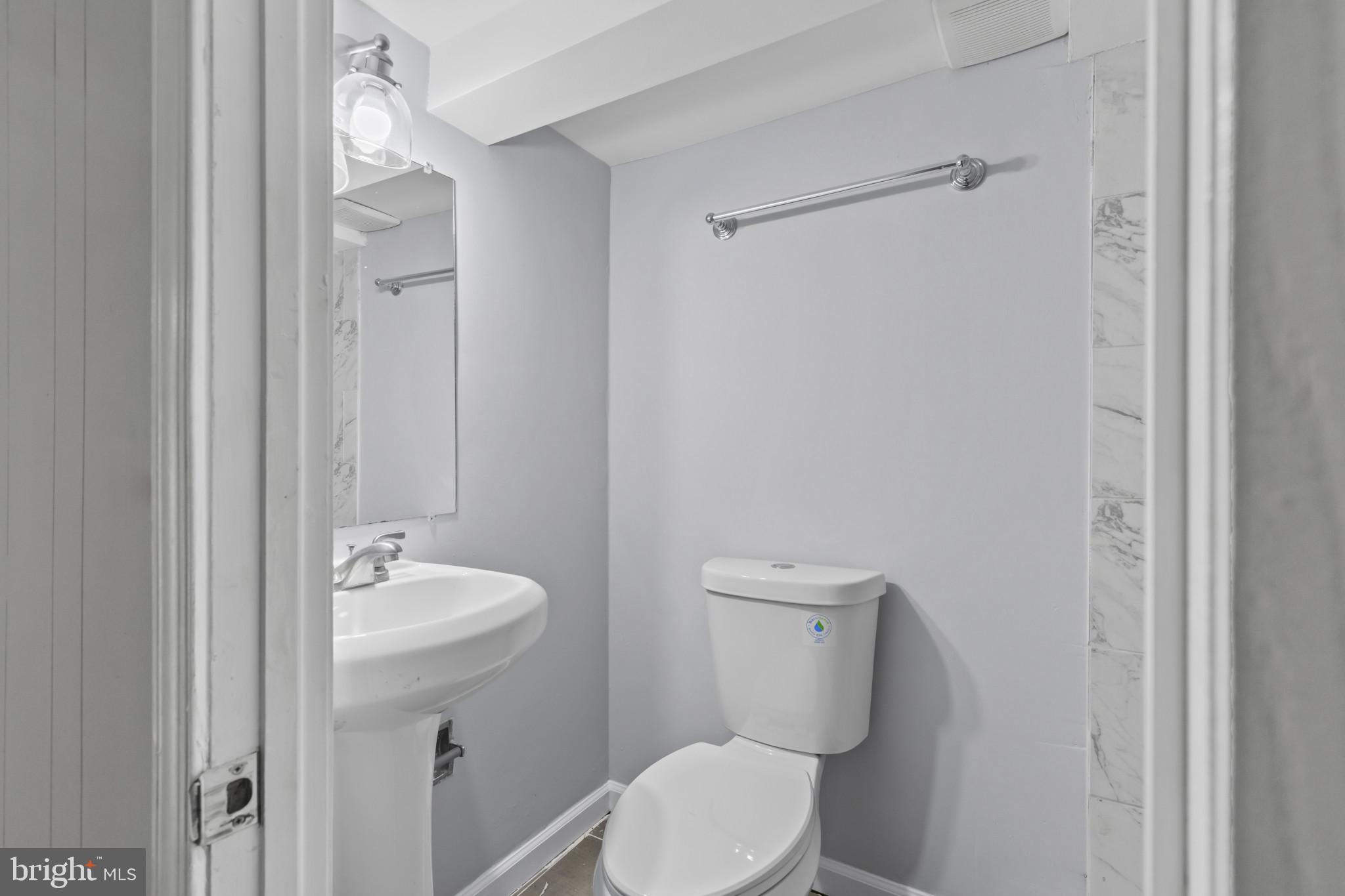 MIDDLE RIVER - Residential