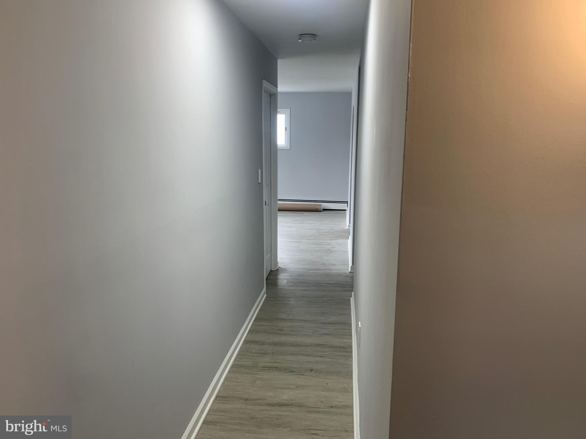 MIDDLE RIVER - Residential