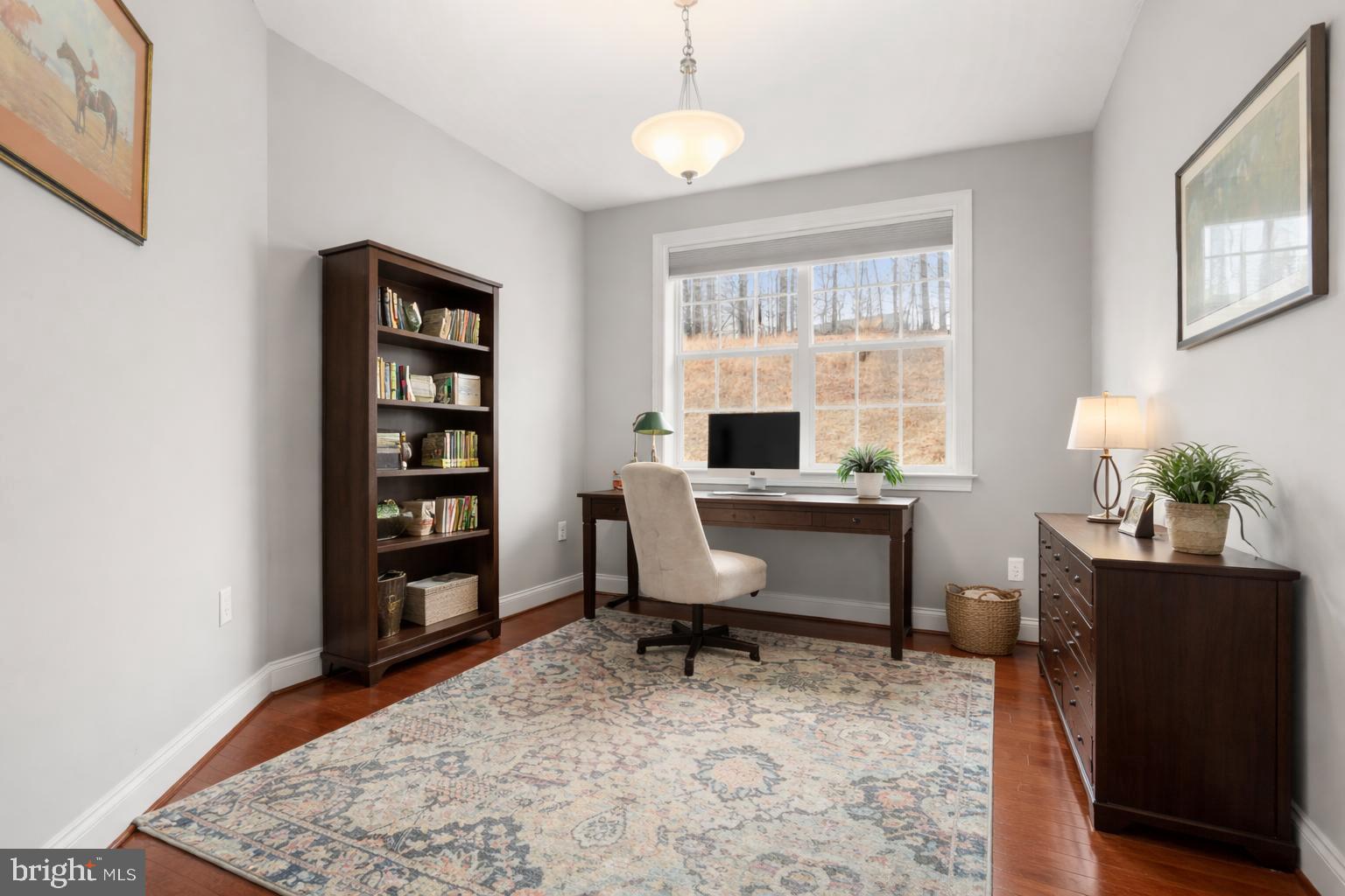 MACPHAIL WOODS - Residential