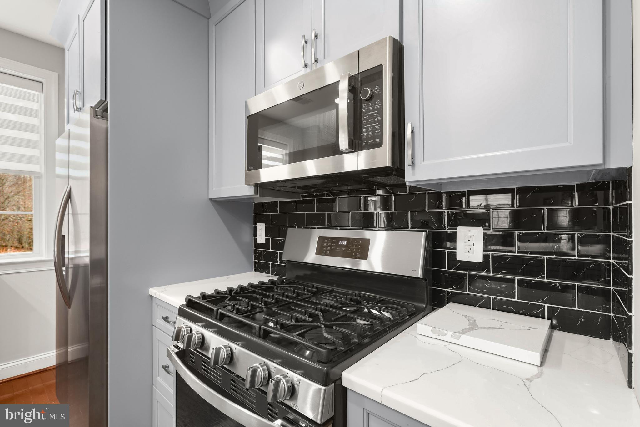 MACPHAIL WOODS - Residential