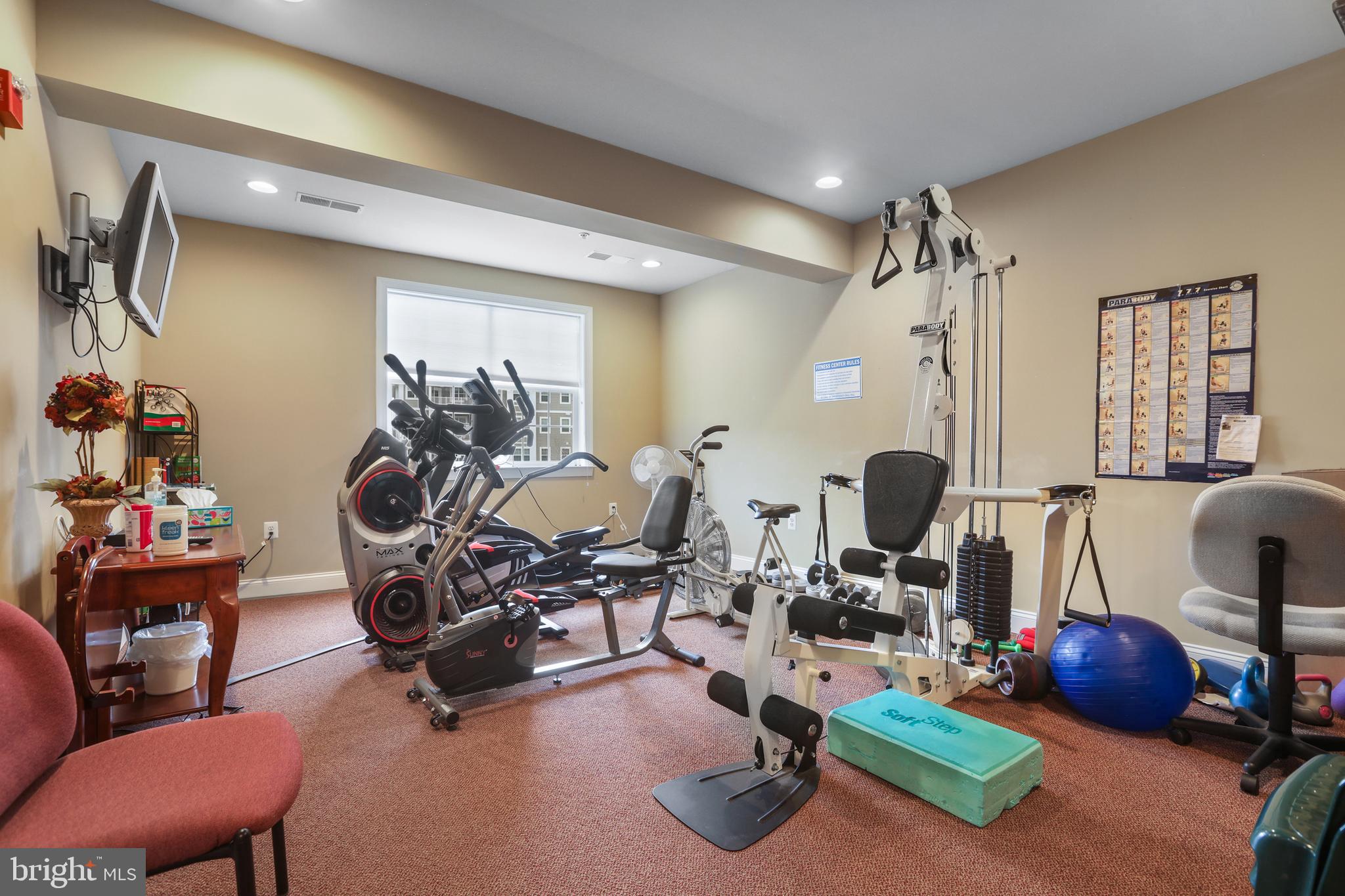 MACPHAIL WOODS - Residential