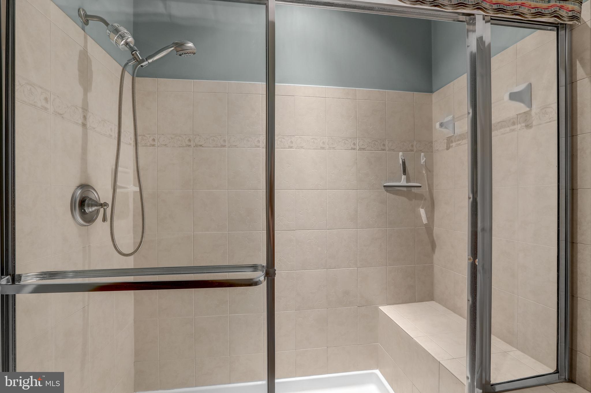 MACPHAIL WOODS - Residential