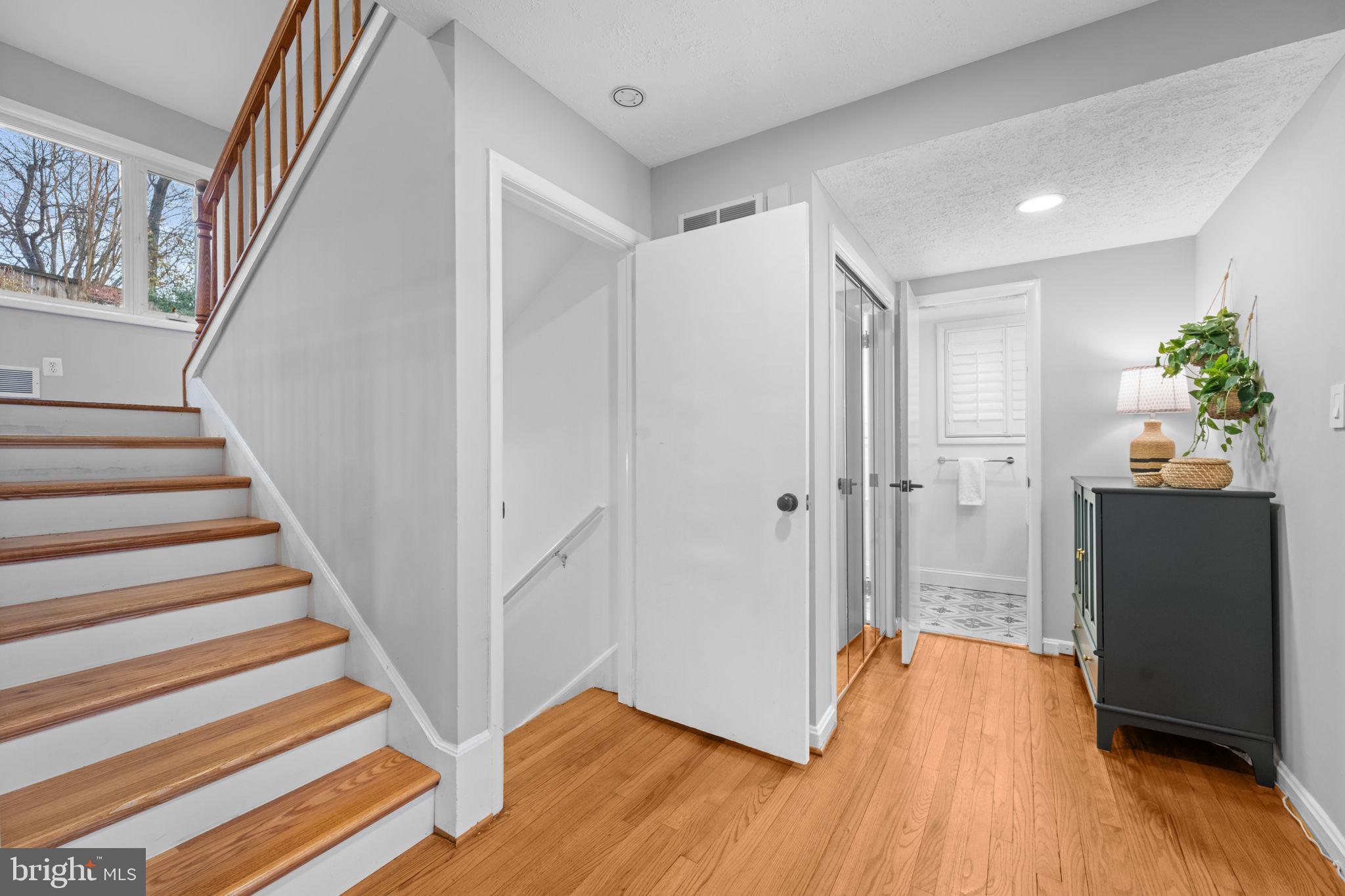 CHEVY CHASE - Residential