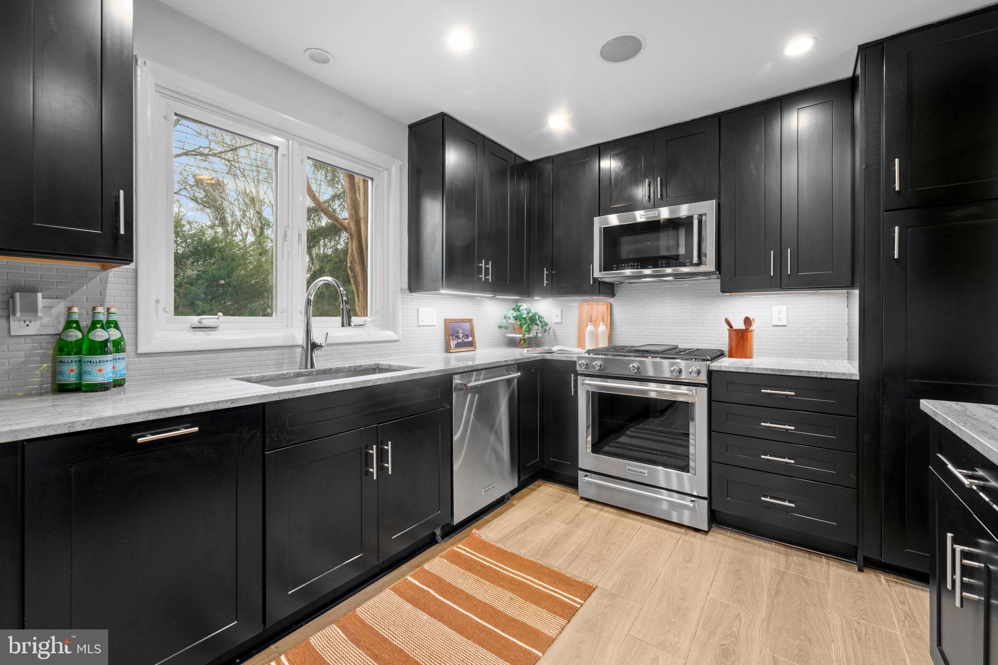 CHEVY CHASE - Residential