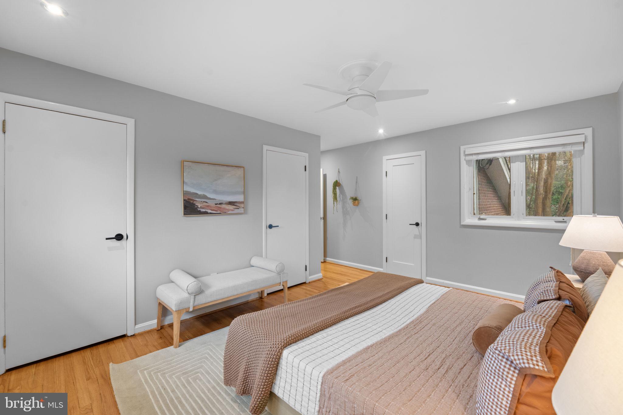 CHEVY CHASE - Residential