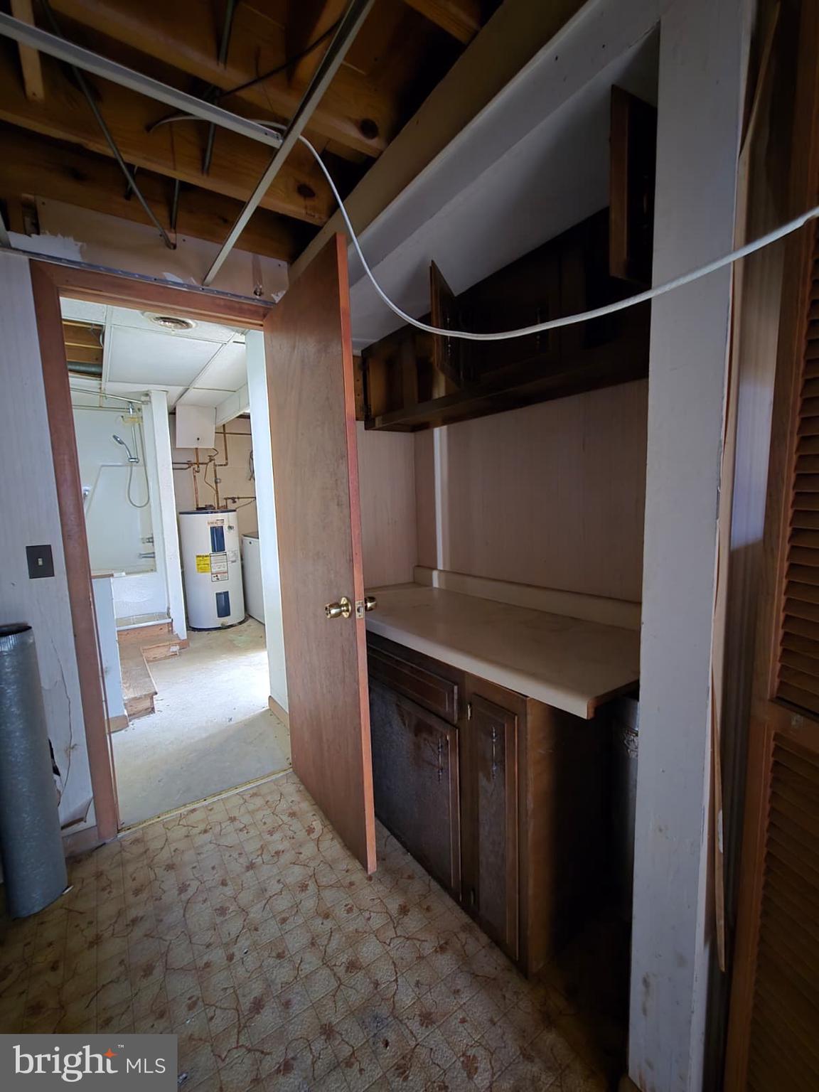 15410 HOMELAND DRIVE