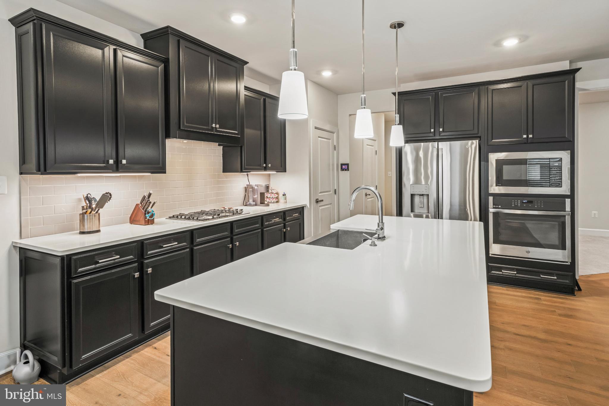 GREYSTONE - Residential