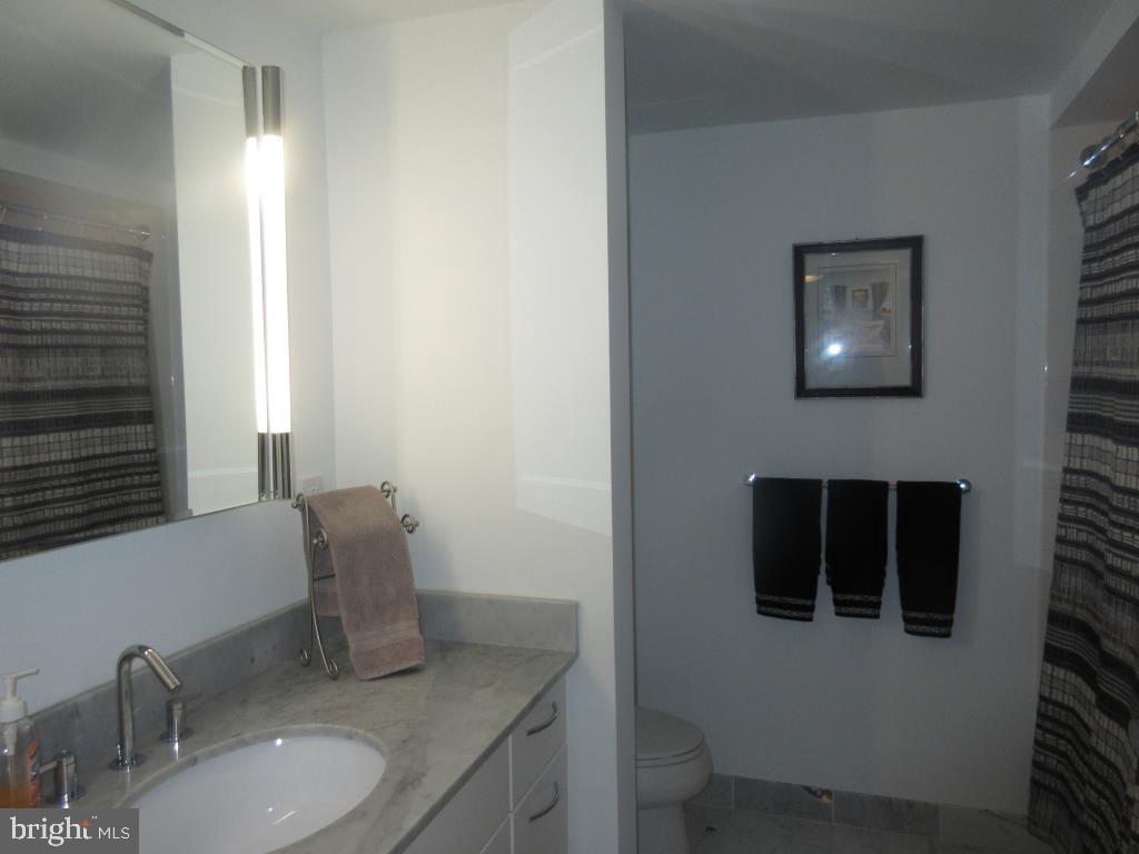 RITTENHOUSE SQUARE - Residential Lease