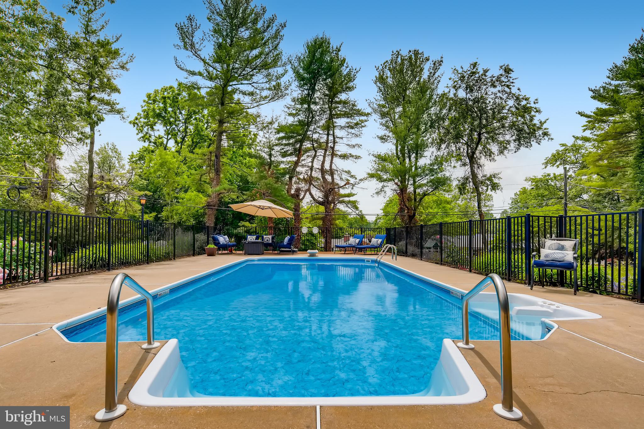 RUXTON RIDGE - Residential