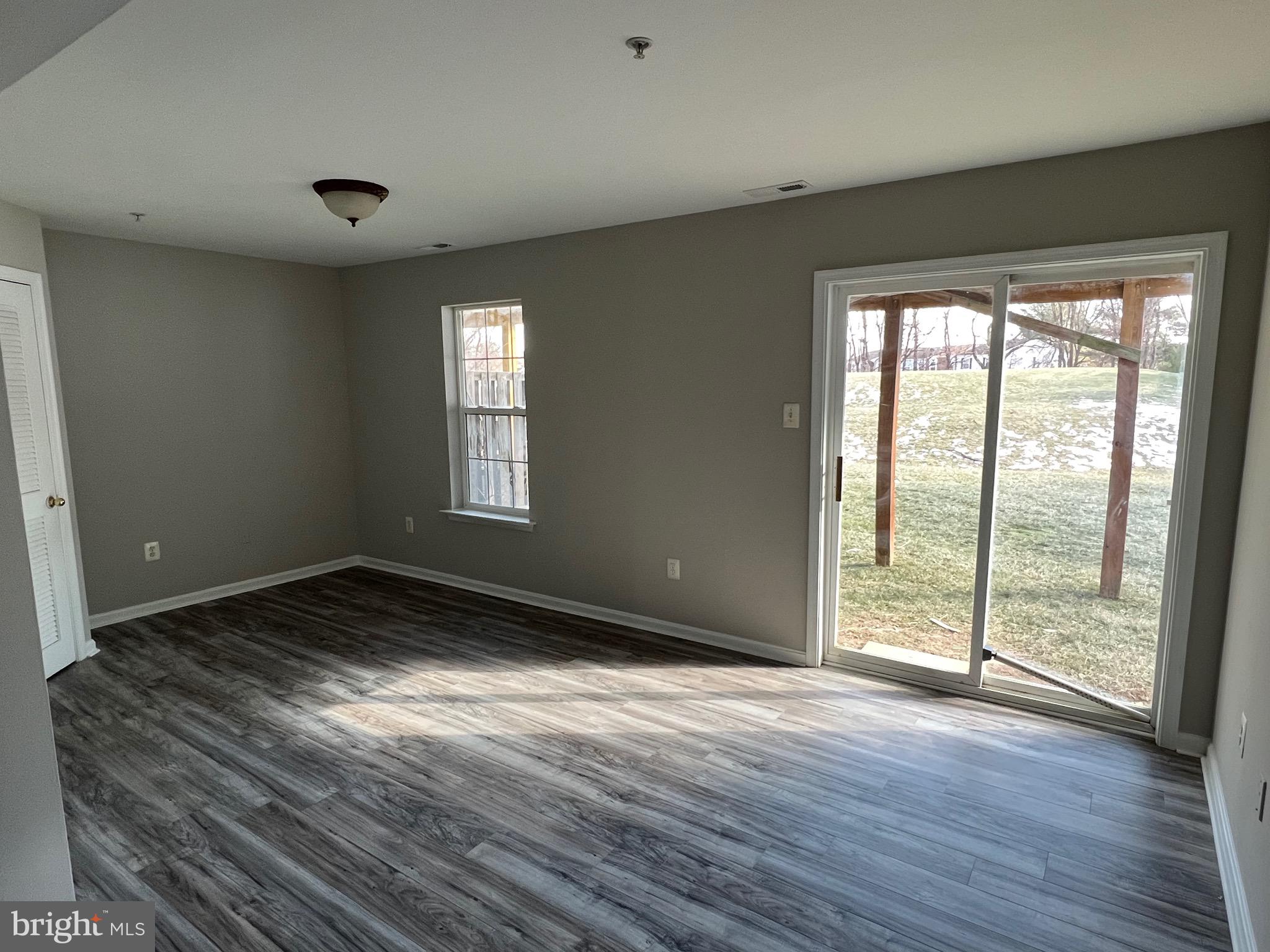 BALLENGER CREEK - Residential Lease