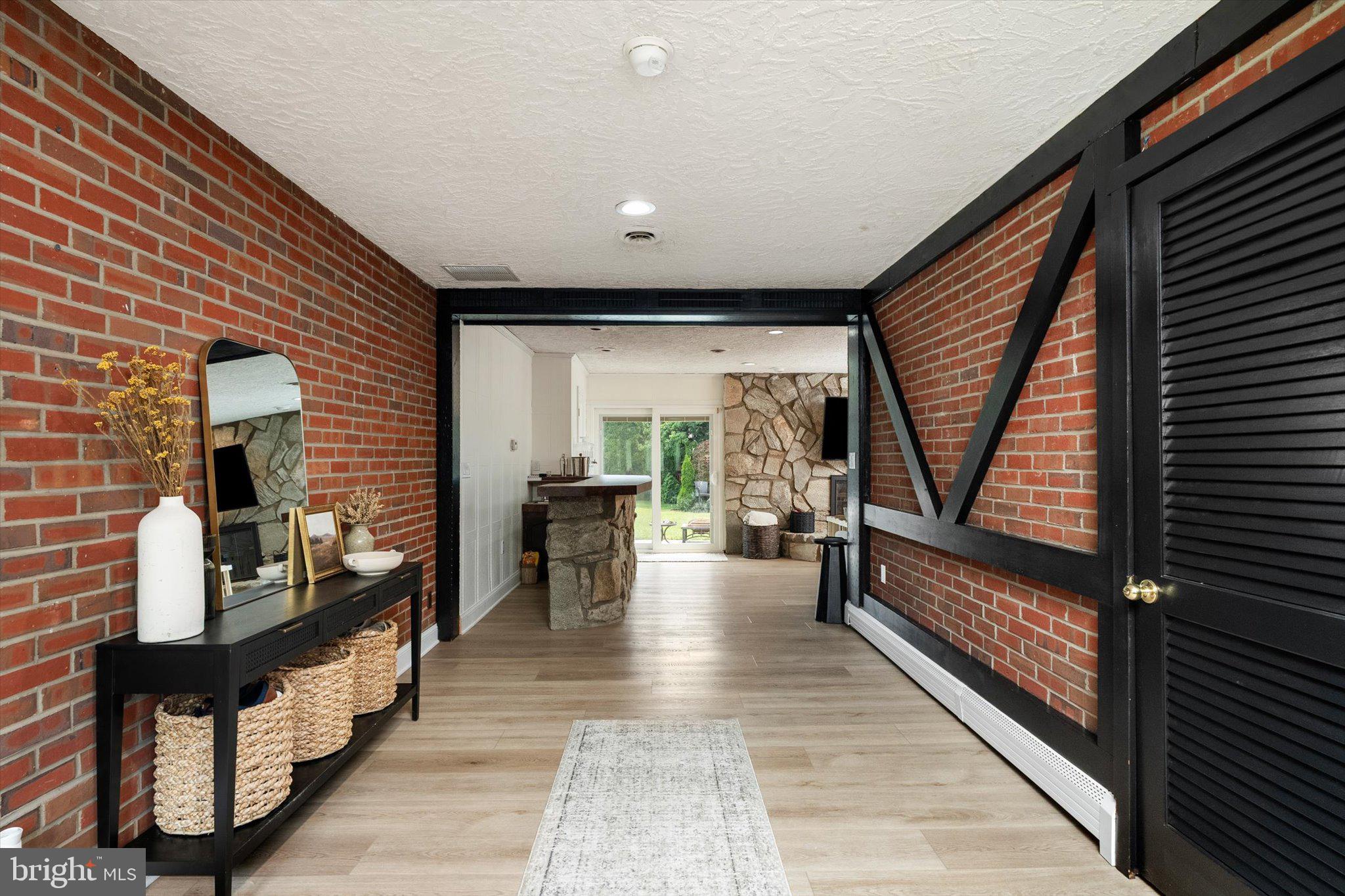 7 ELKSHEAD TERRACE