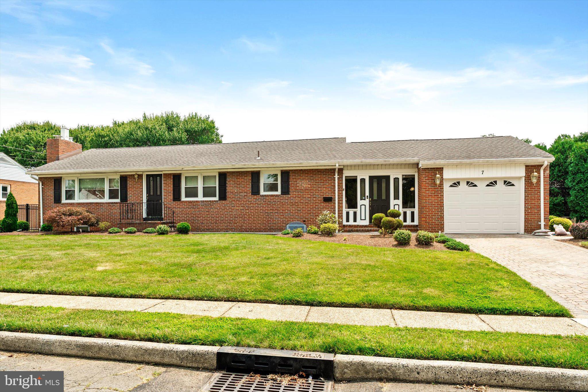 7 ELKSHEAD TERRACE