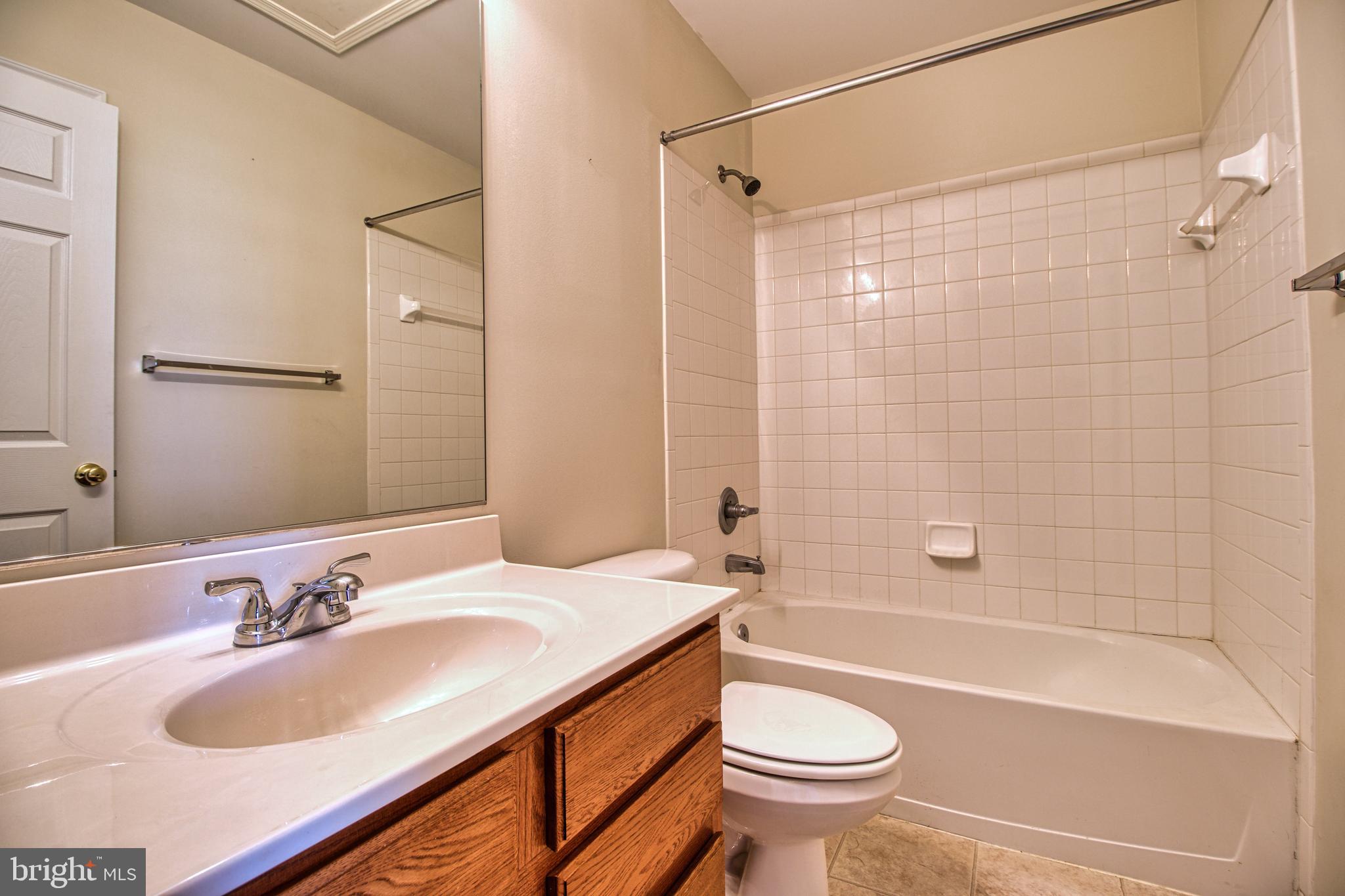 OXBOW ESTATES - Residential