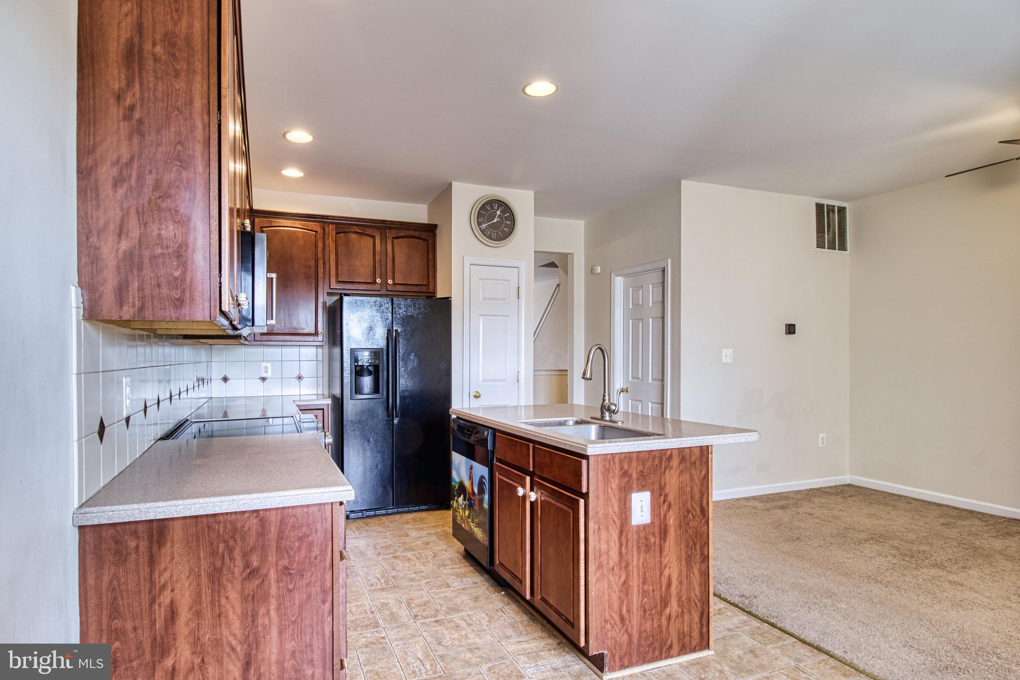 OXBOW ESTATES - Residential