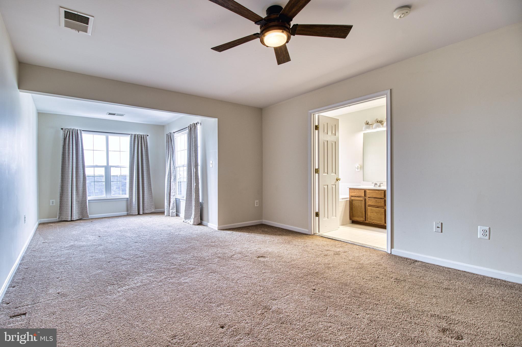 OXBOW ESTATES - Residential