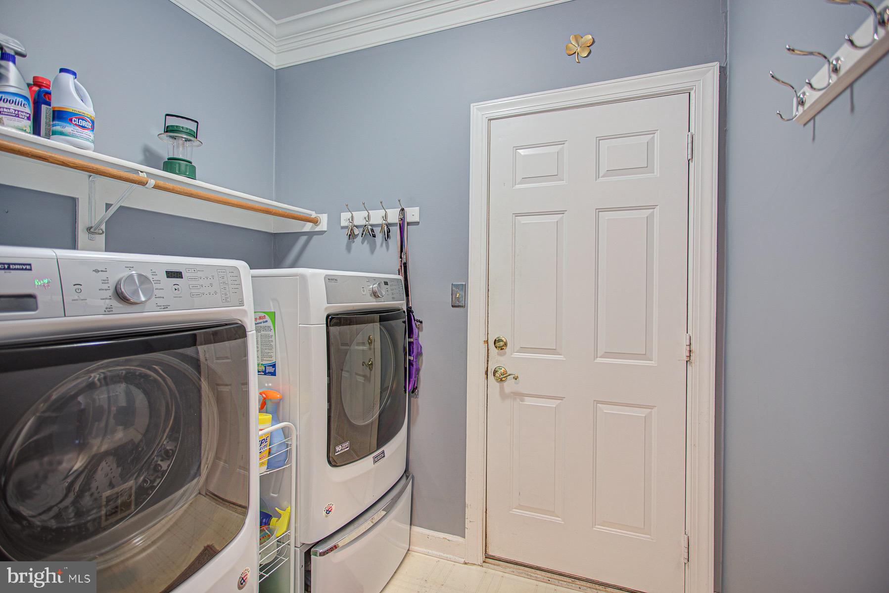 JAMES CREEK - Residential