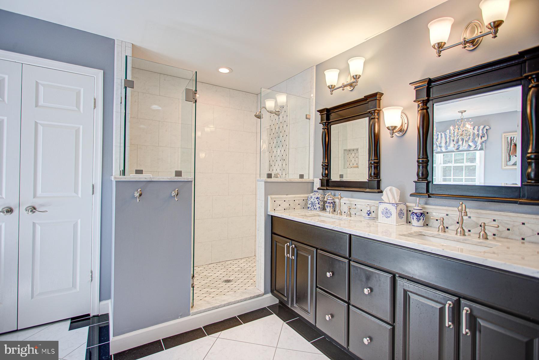 JAMES CREEK - Residential