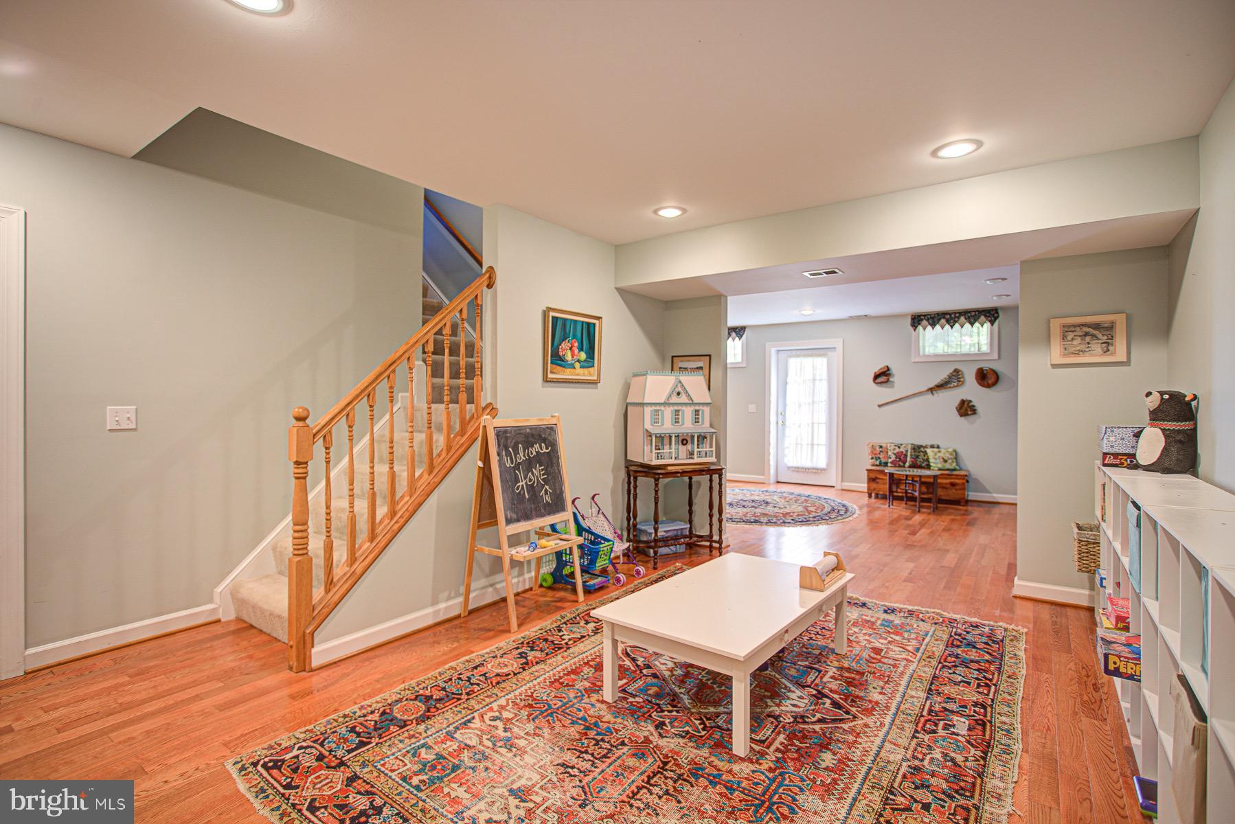 JAMES CREEK - Residential