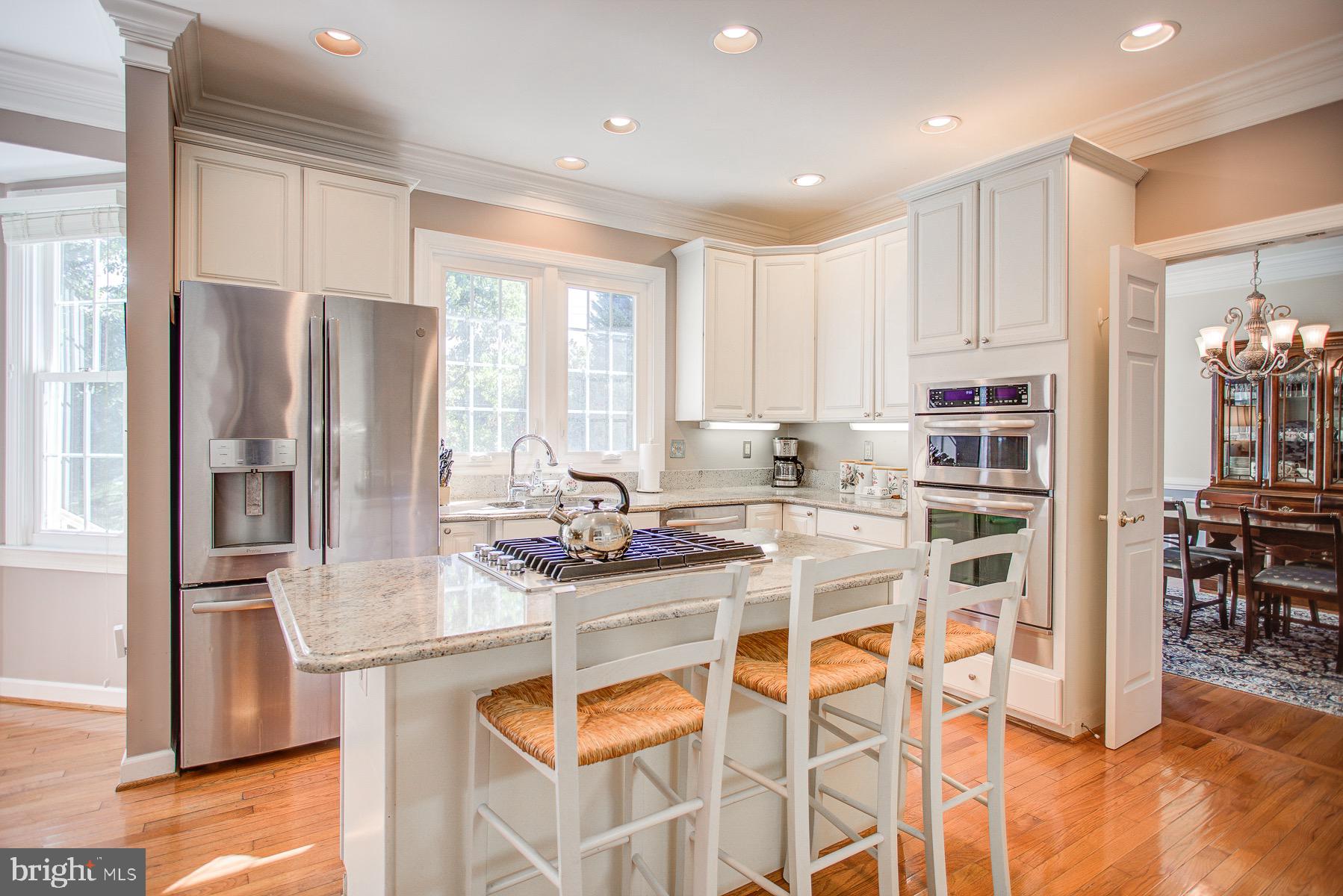 JAMES CREEK - Residential