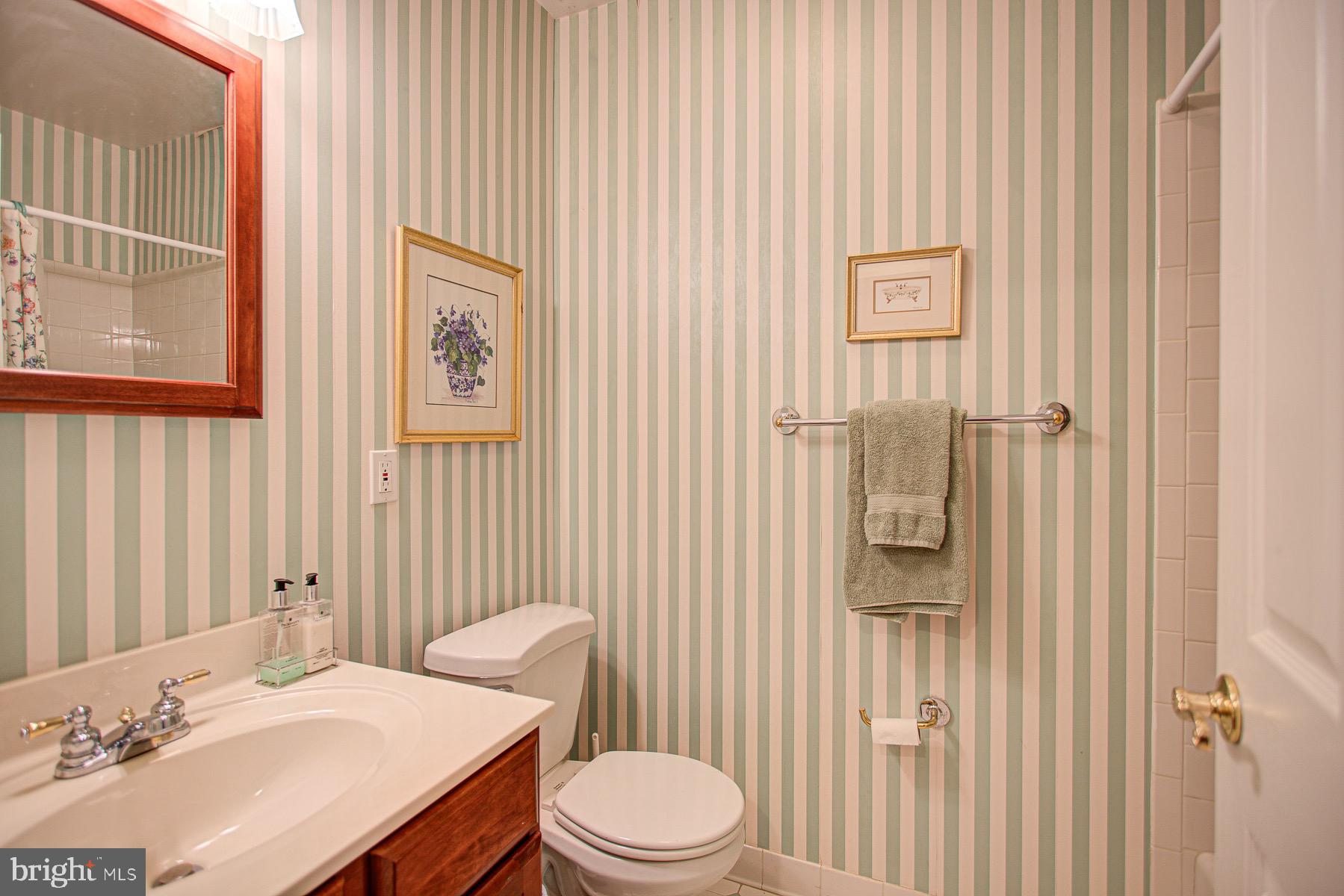 JAMES CREEK - Residential