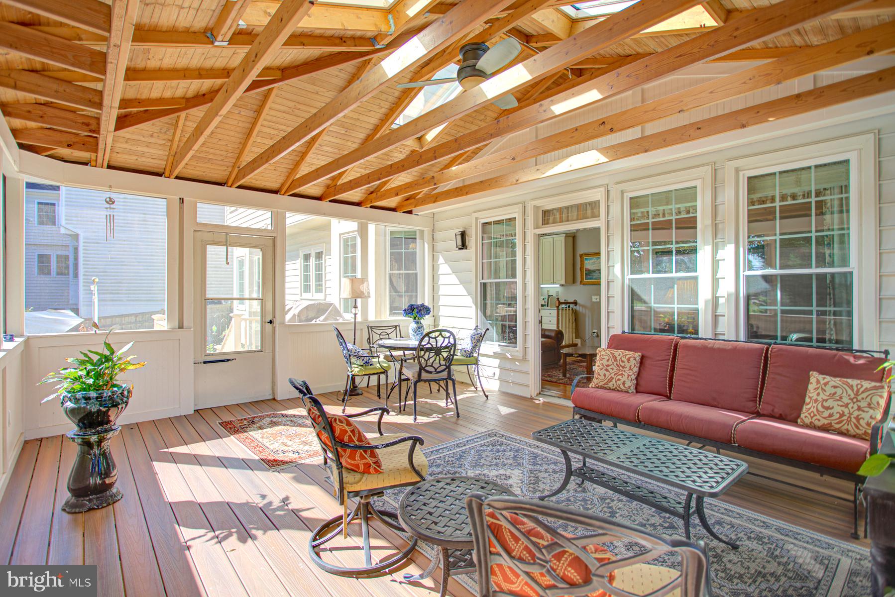 JAMES CREEK - Residential