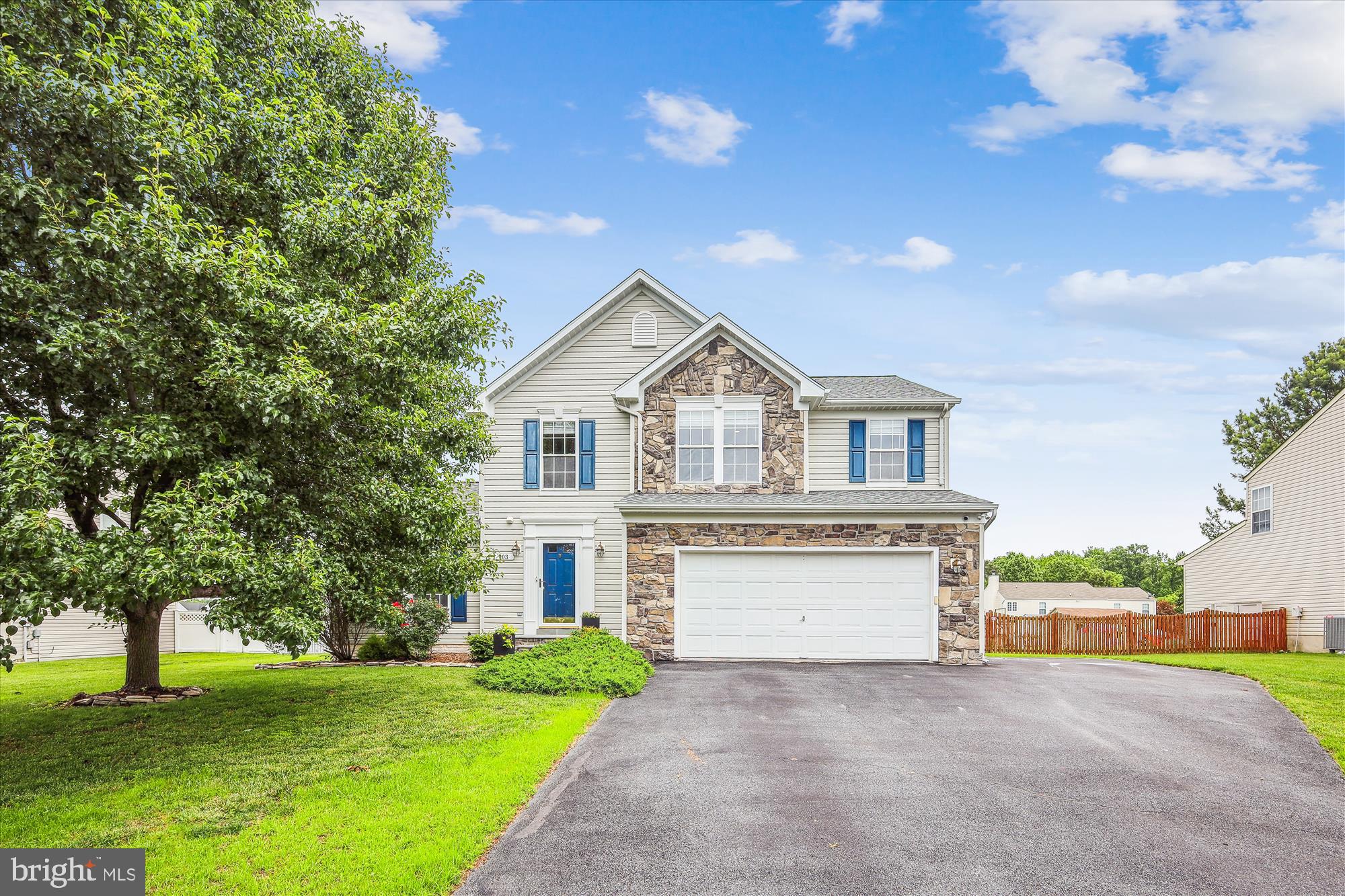 103 BANBRIDGE AVENUE