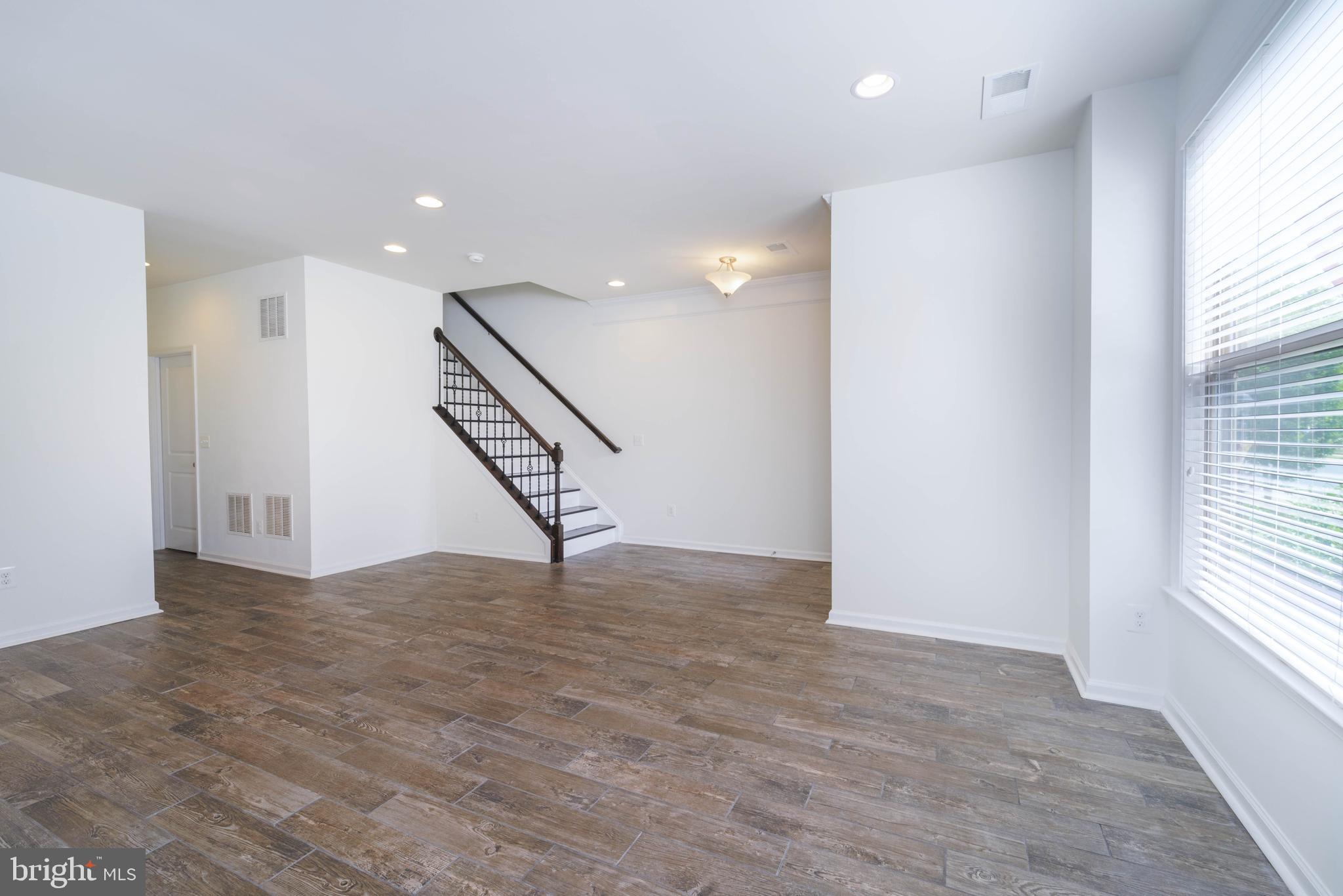 23503 ADAGIO TERRACE