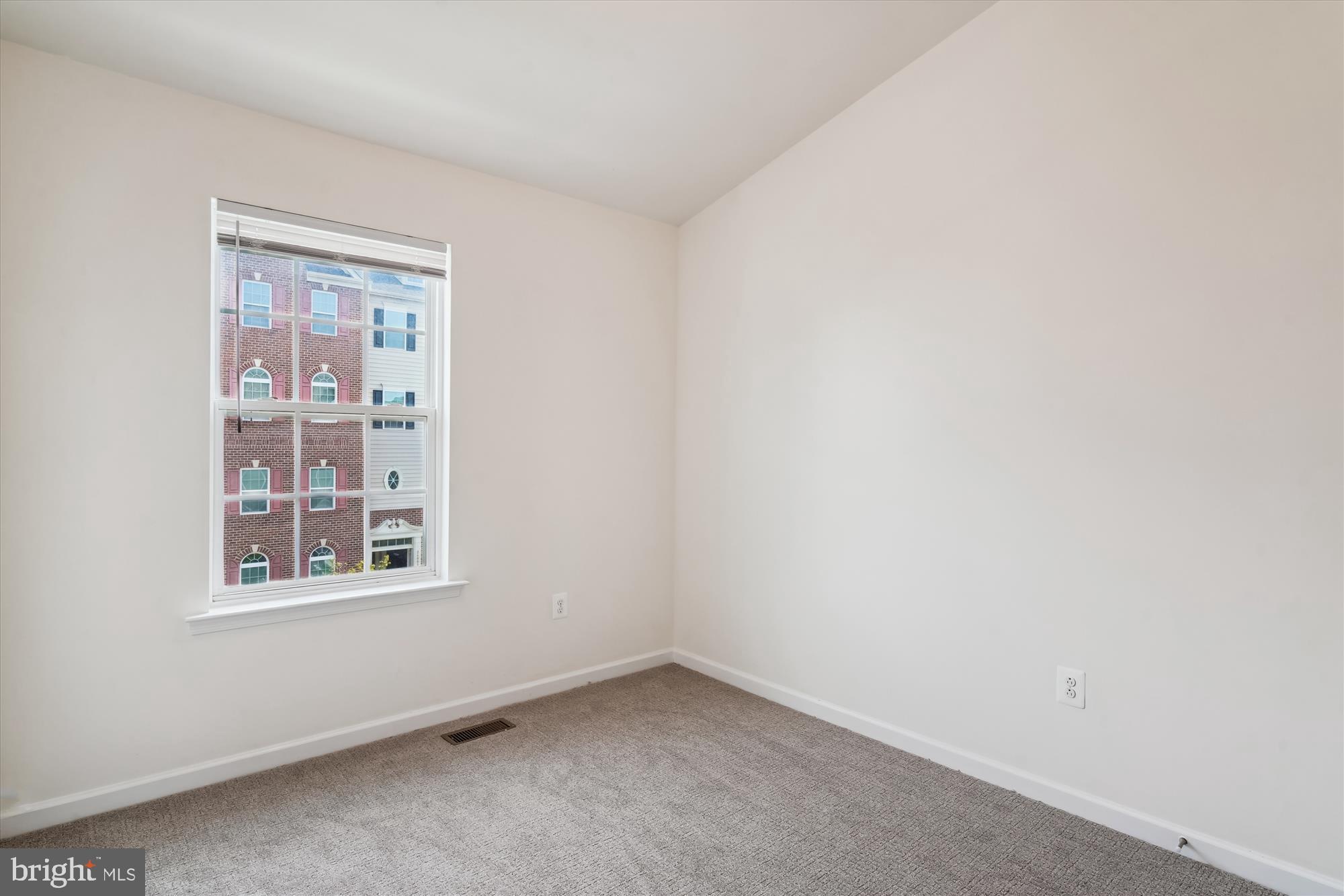 MARKET SQUARE - Residential