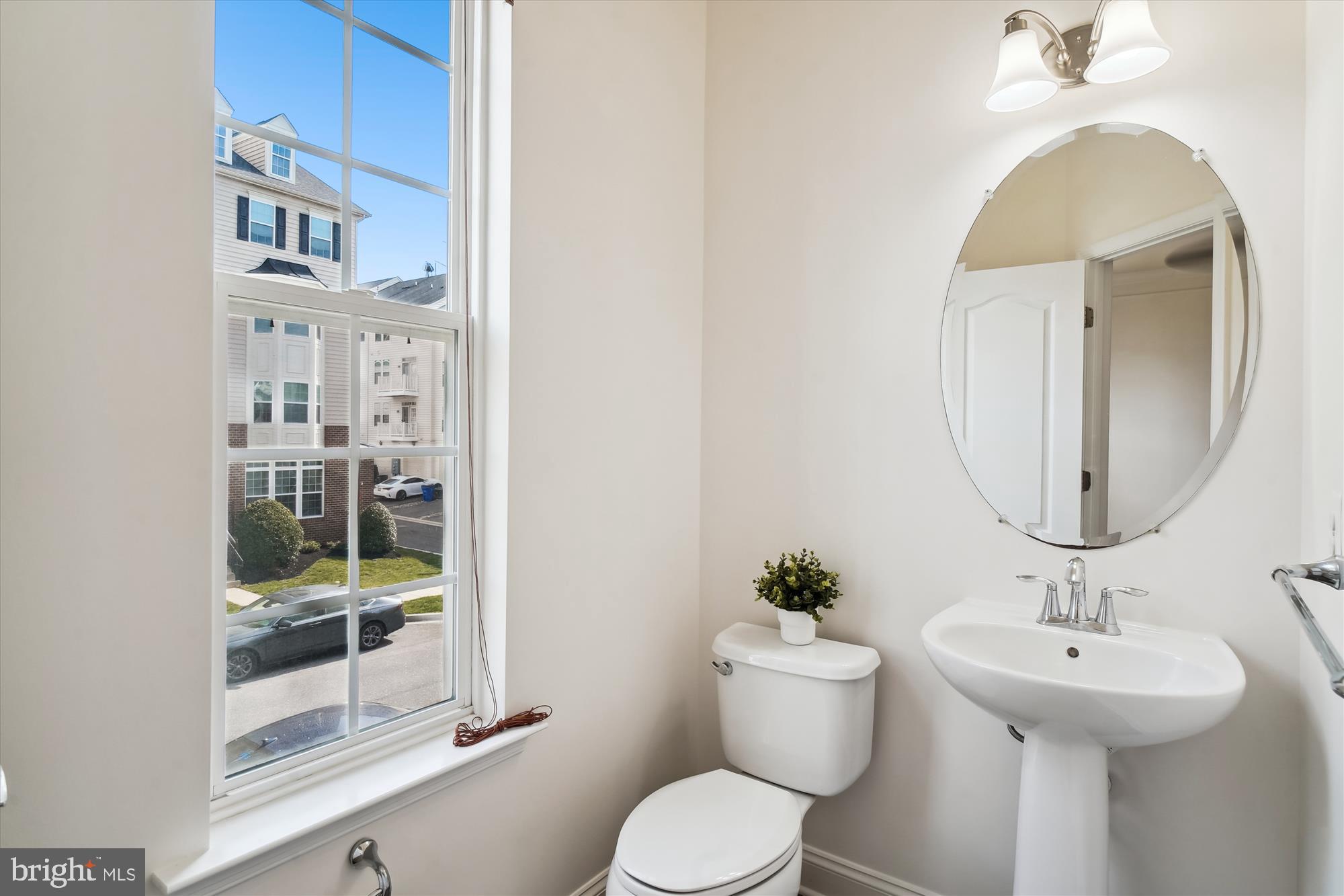 MARKET SQUARE - Residential