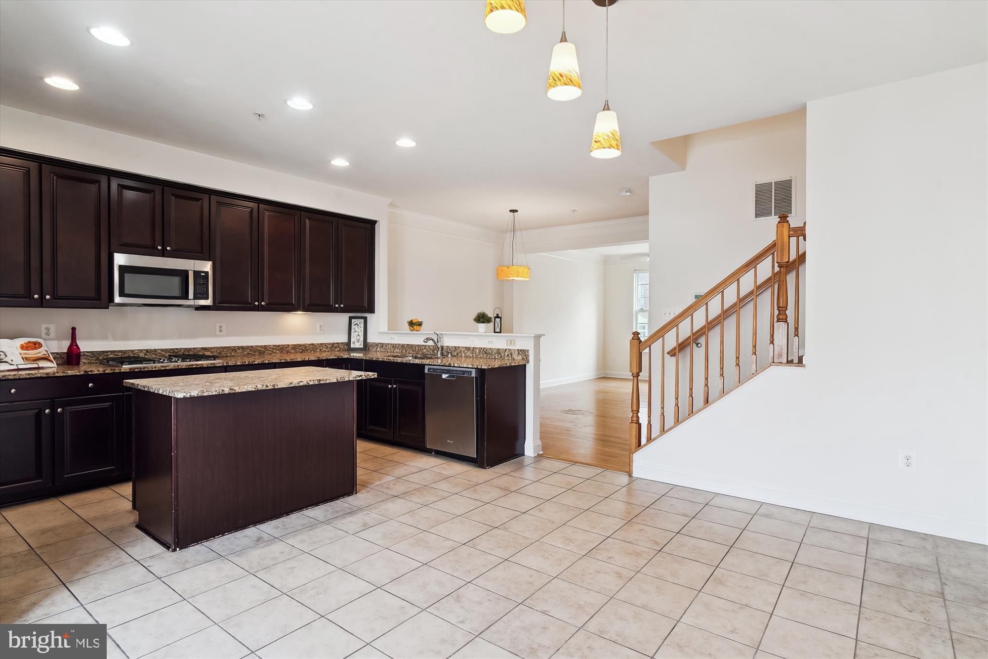 MARKET SQUARE - Residential