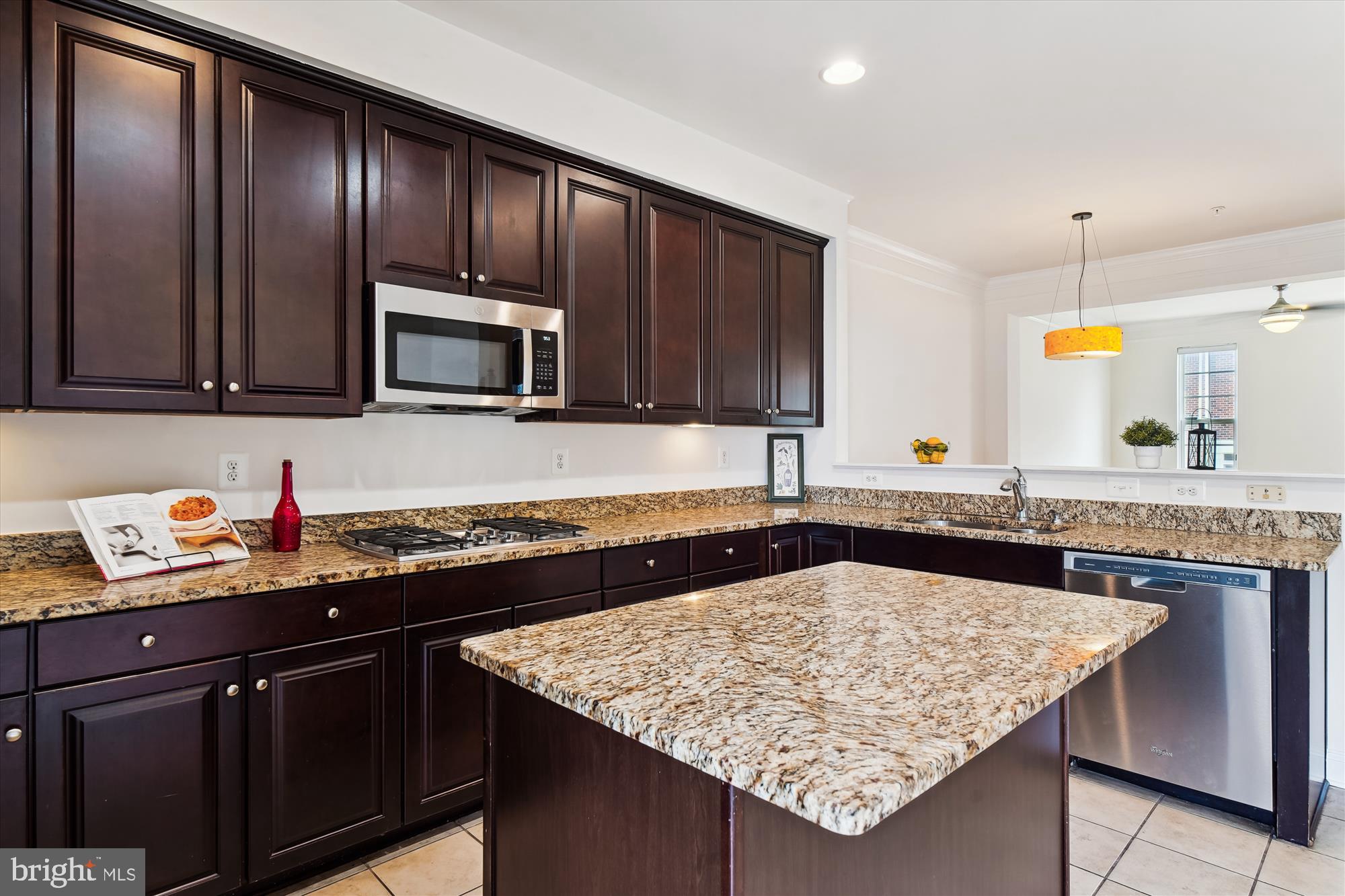 MARKET SQUARE - Residential