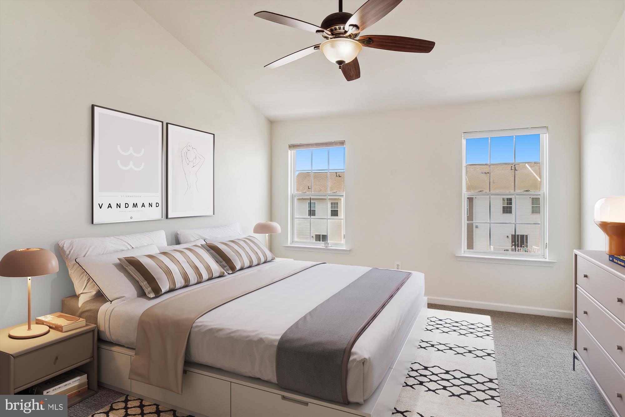 MARKET SQUARE - Residential