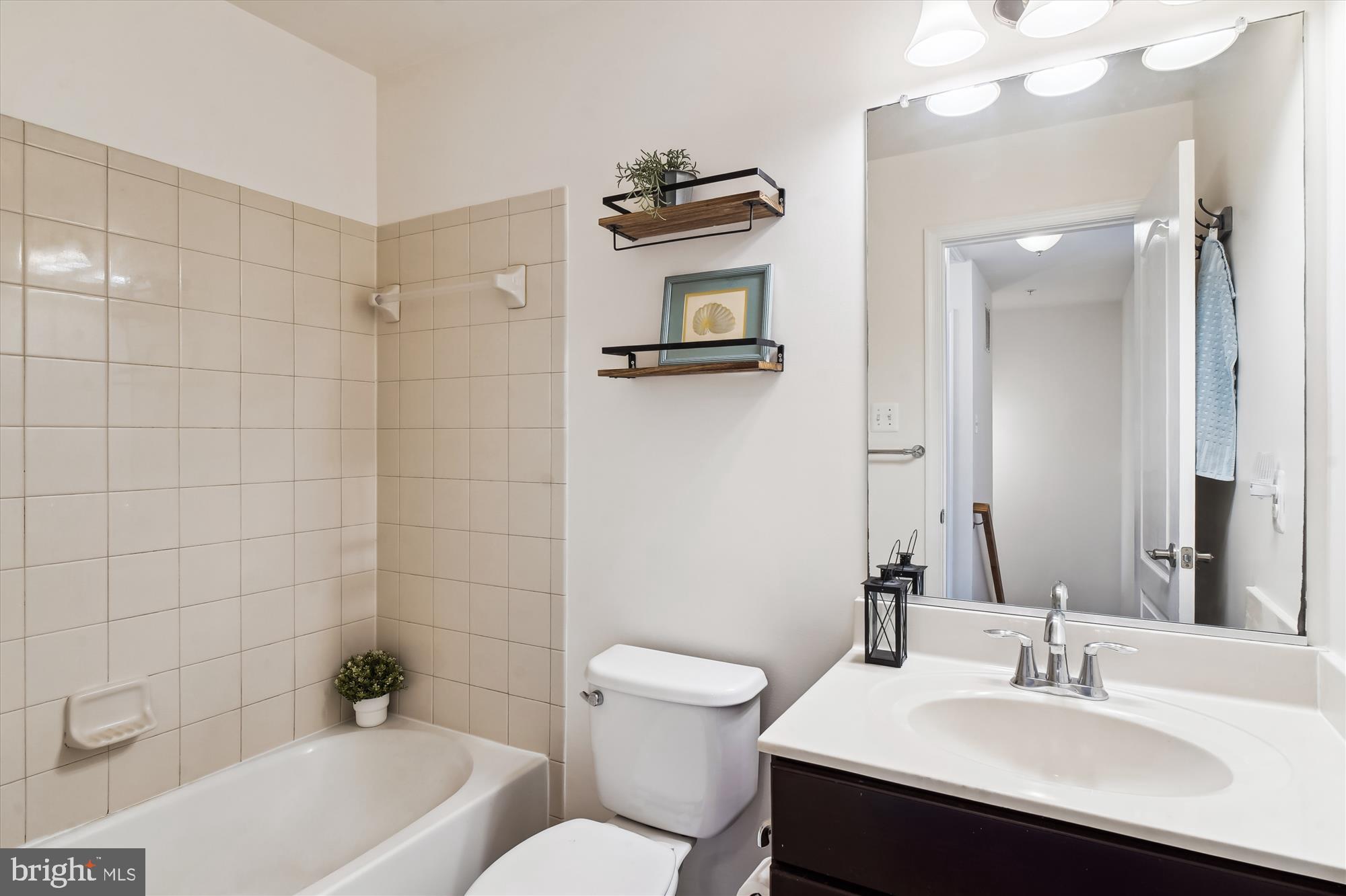 MARKET SQUARE - Residential