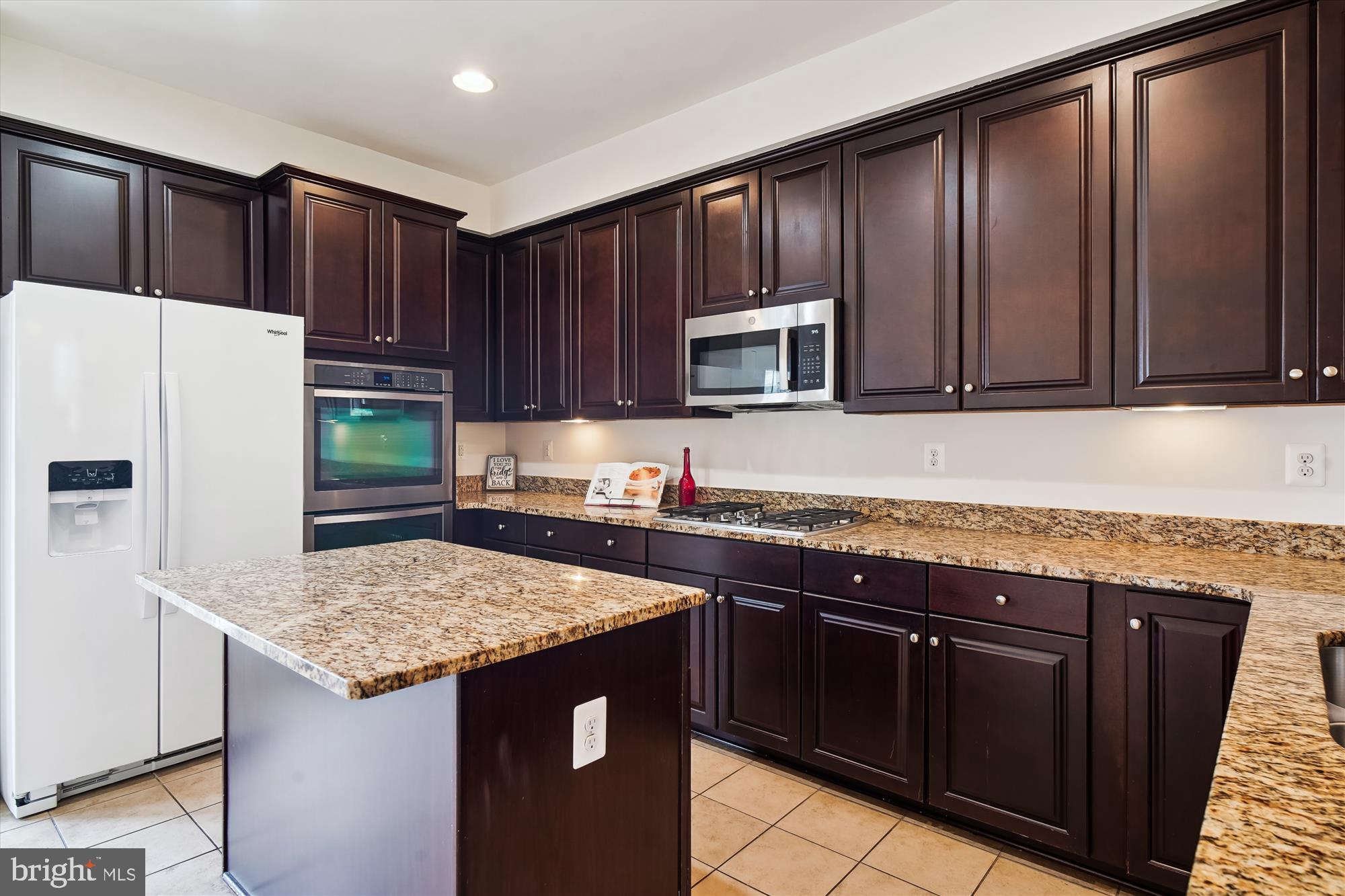 MARKET SQUARE - Residential